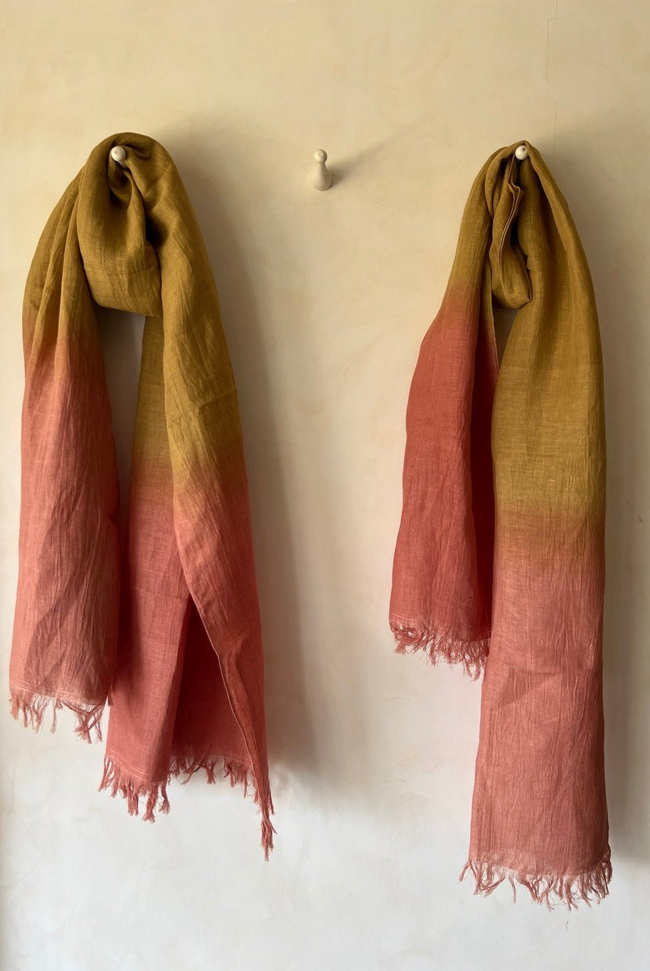 Rusty Pink Ombre Stole - CiceroniScarvesPaeony