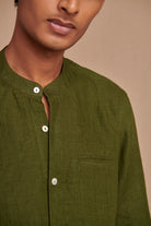 Safari Linen Men's Band Collar Shirt - Slim Fit - CiceroniShirtSaphed