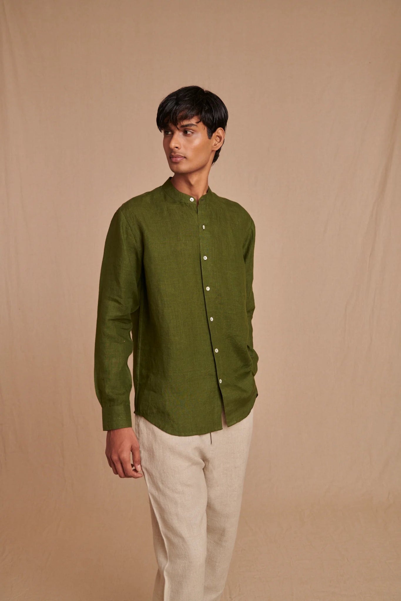Safari Linen Men's Band Collar Shirt - CiceroniShirtSaphed