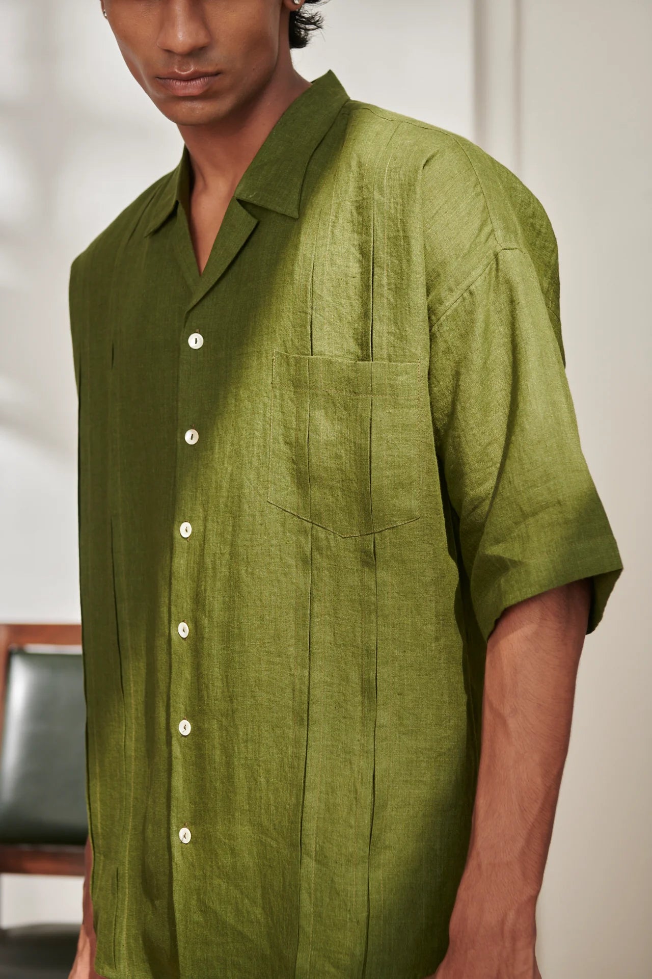 Safari Linen Men's Pleated Camp Collar Shirt - CiceroniMen ShirtsSaphed