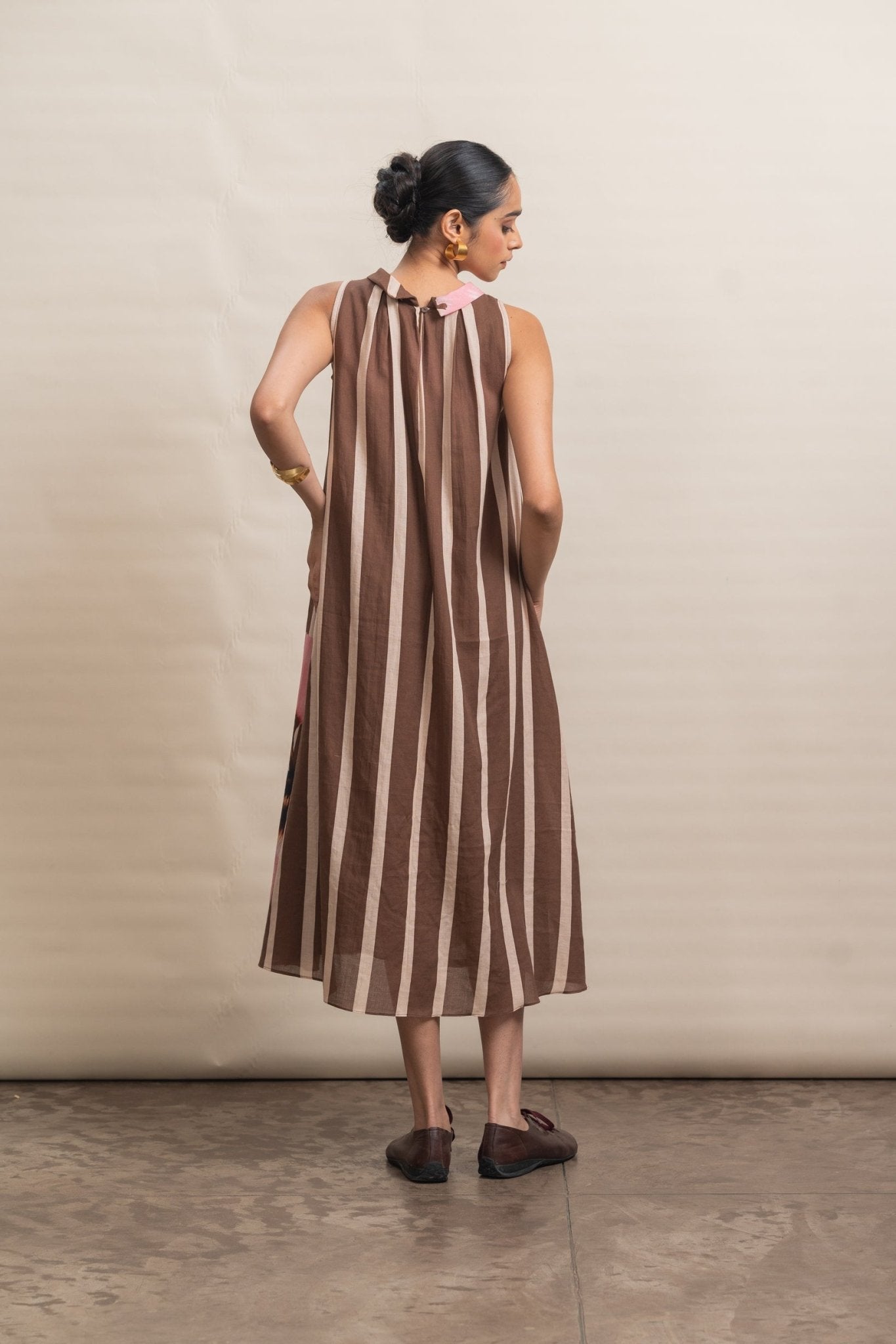 Saira Dress - Rustwood Brown - CiceroniDressesRaga & Co.