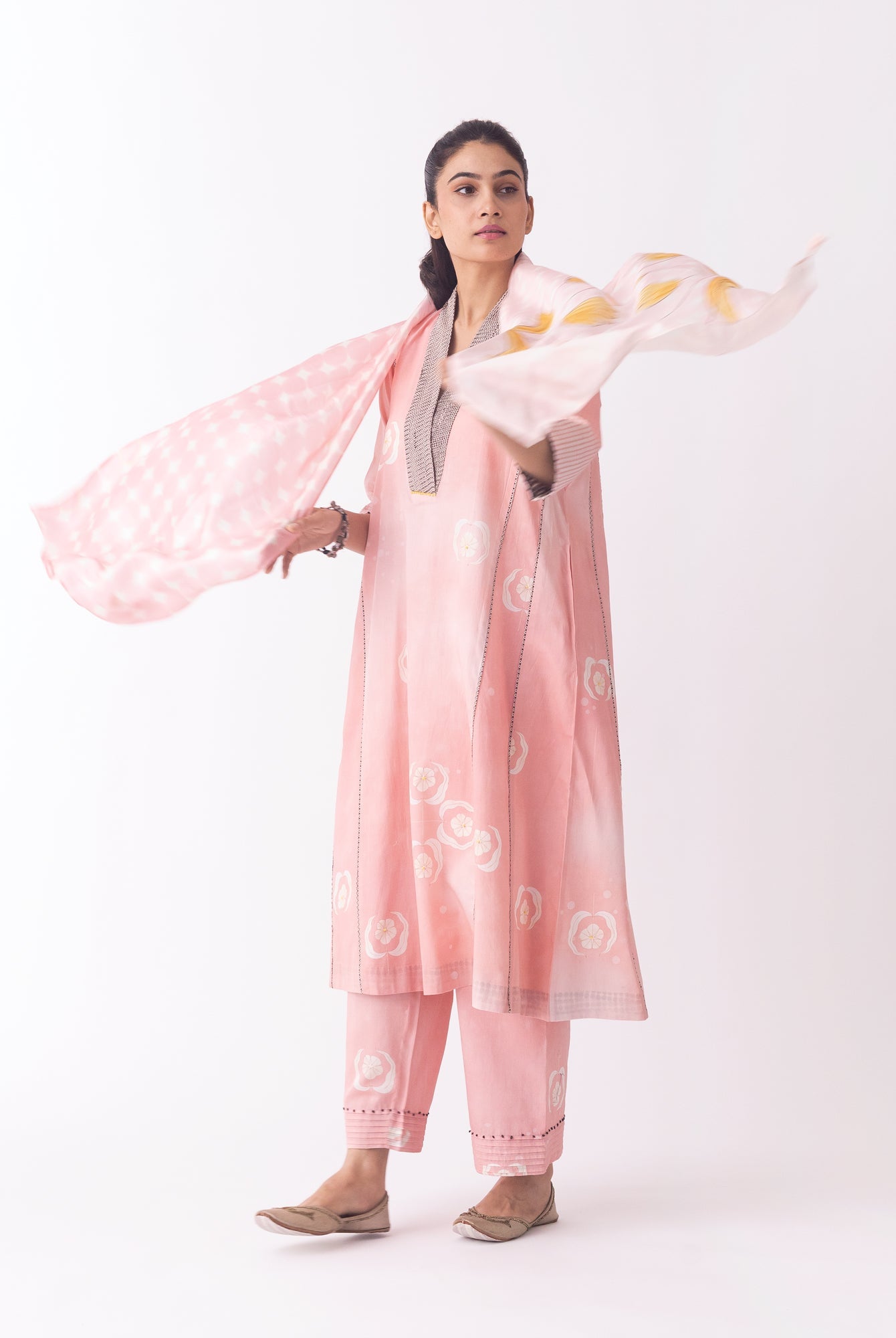 Sakuyo Dupatta - CiceroniDupattaShades of India
