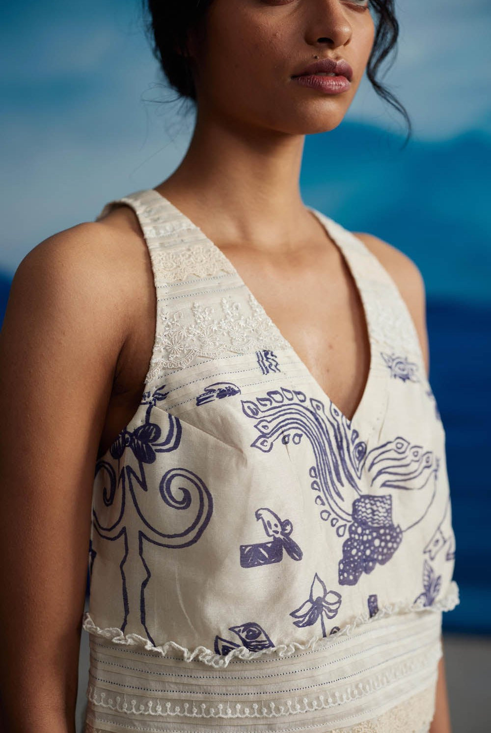 Salvia V-neck Top - CiceroniTopsAhmev