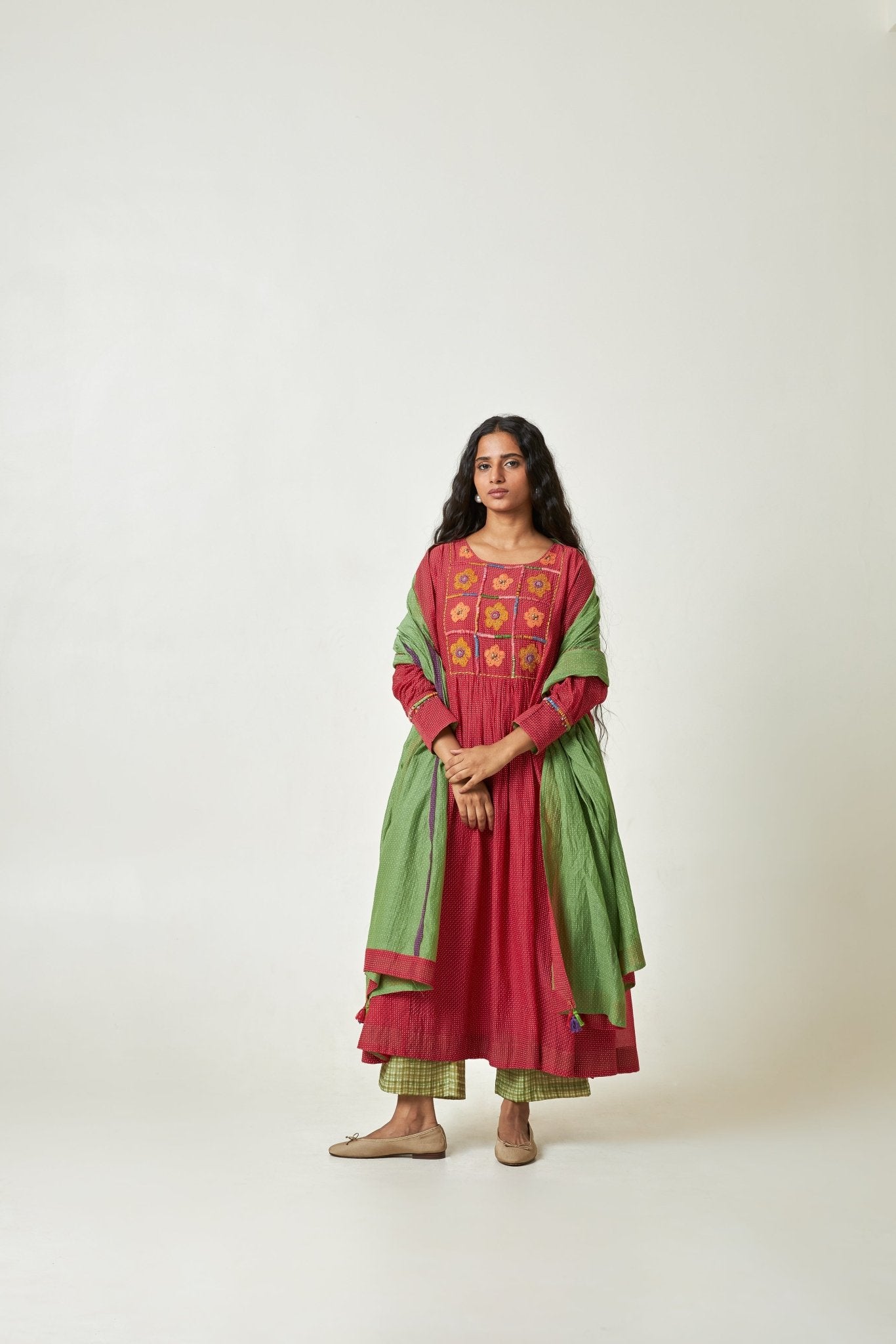 Scarlet Bloom Embroidered Kurta Set with Dupatta - CiceroniKurta SetPants and Pajamas