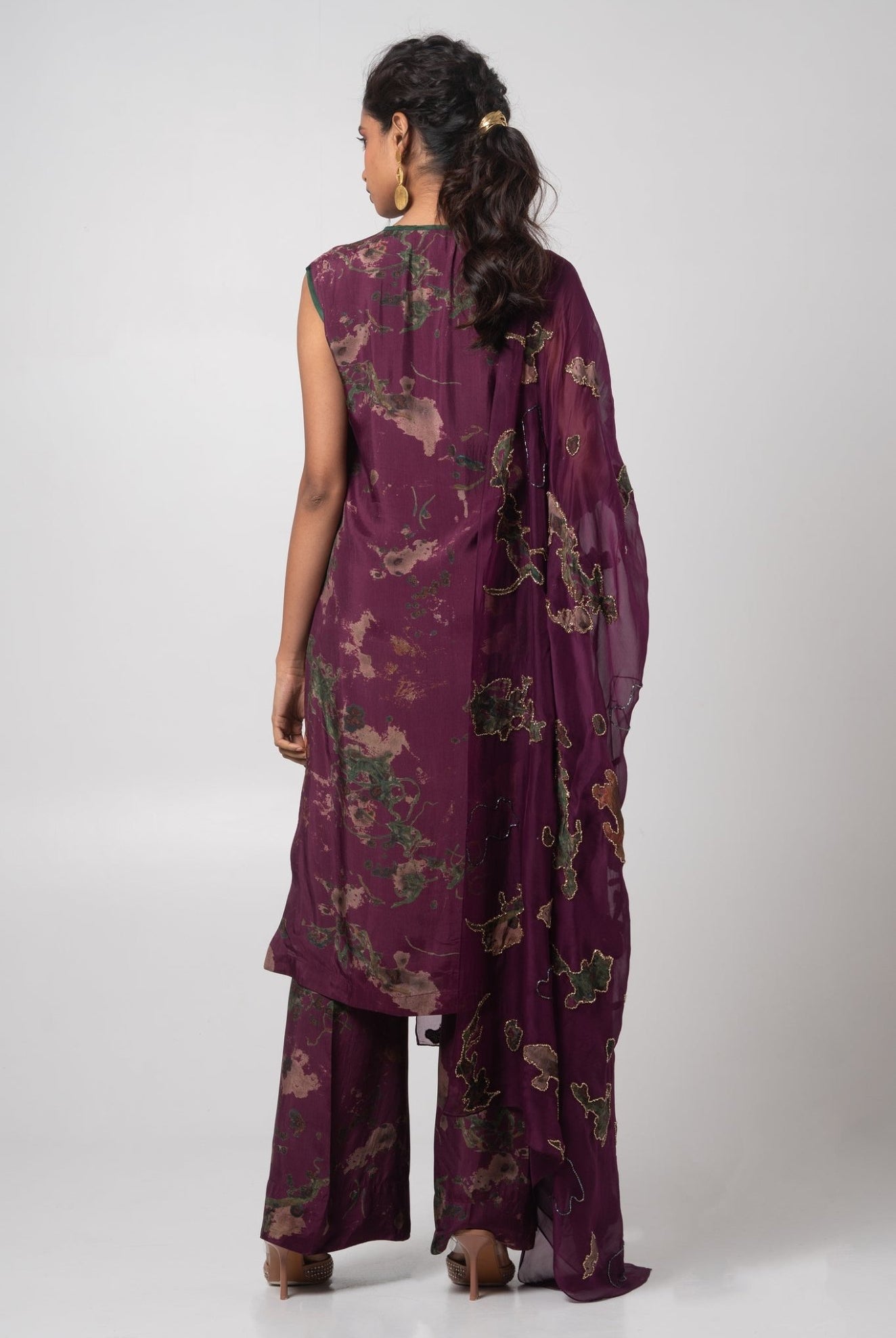 Sear Kurta Set with Dupatta - CiceroniKurta Set, Festive WearAdvait