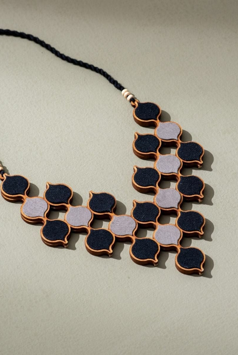 Shades of Black Statement Adjustable Necklace - CiceroniNecklaceWhe by Abira