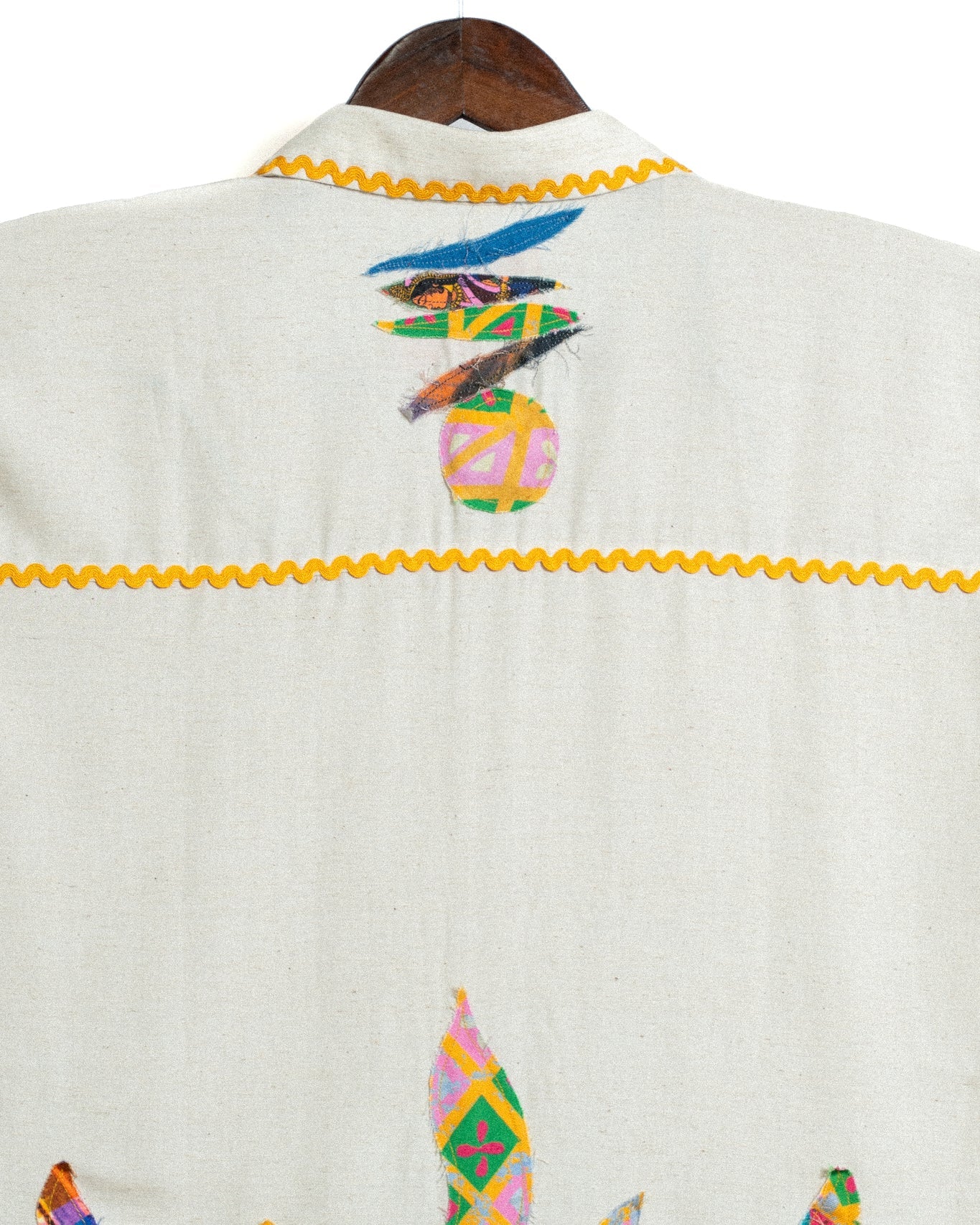 Shanta Shirt - CiceroniUnisex ShirtsRAFU'D