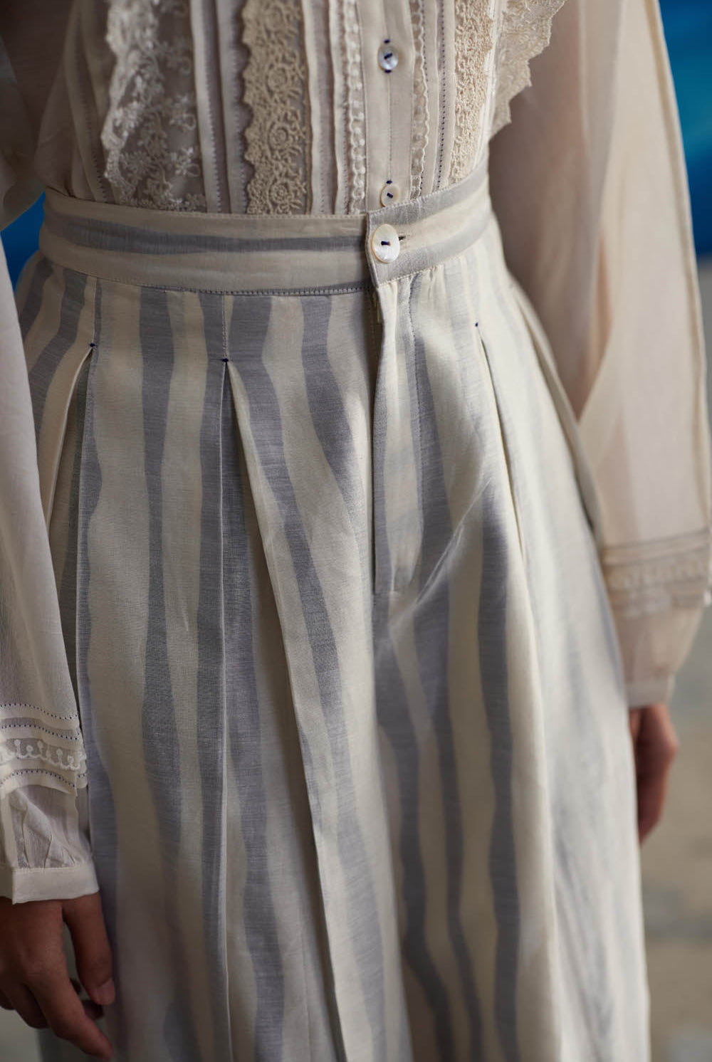 Shardul Flare Pants - CiceroniPantsAhmev
