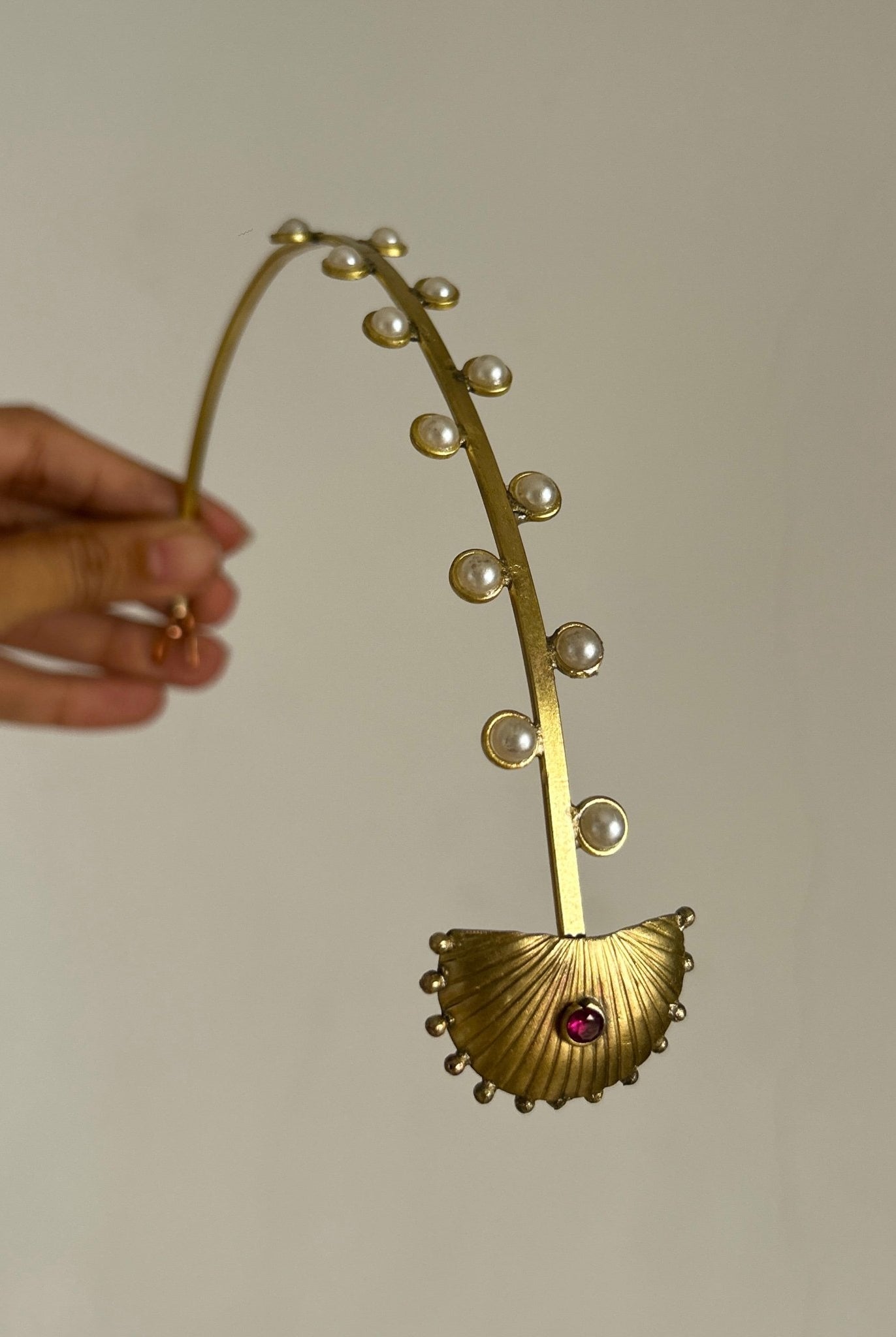 Shellita - Head Gear - CiceroniHair AccessoriesBy Nirjari