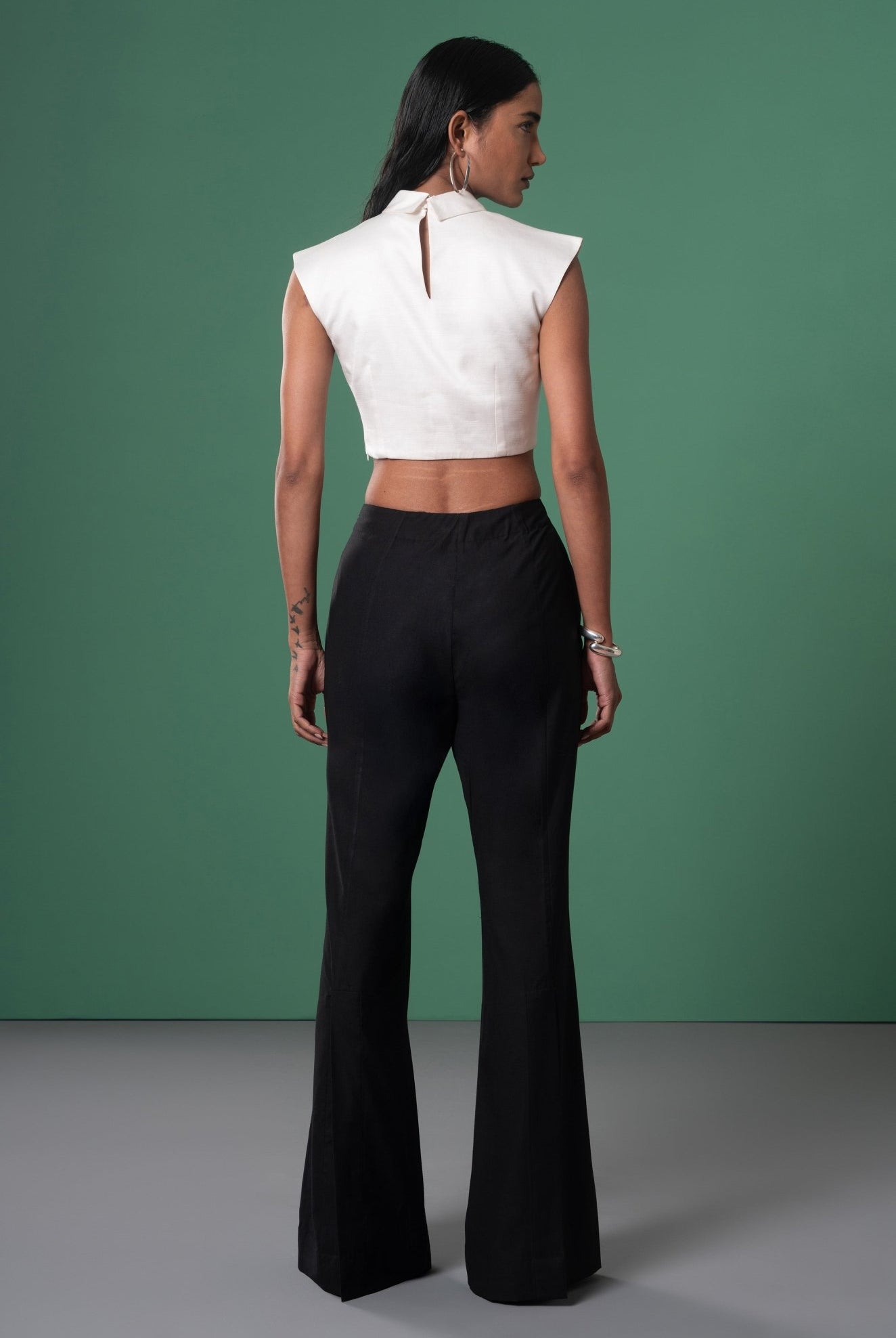 Shiro Cropped Shirt - CiceroniCrop Top and CorsetAdvait