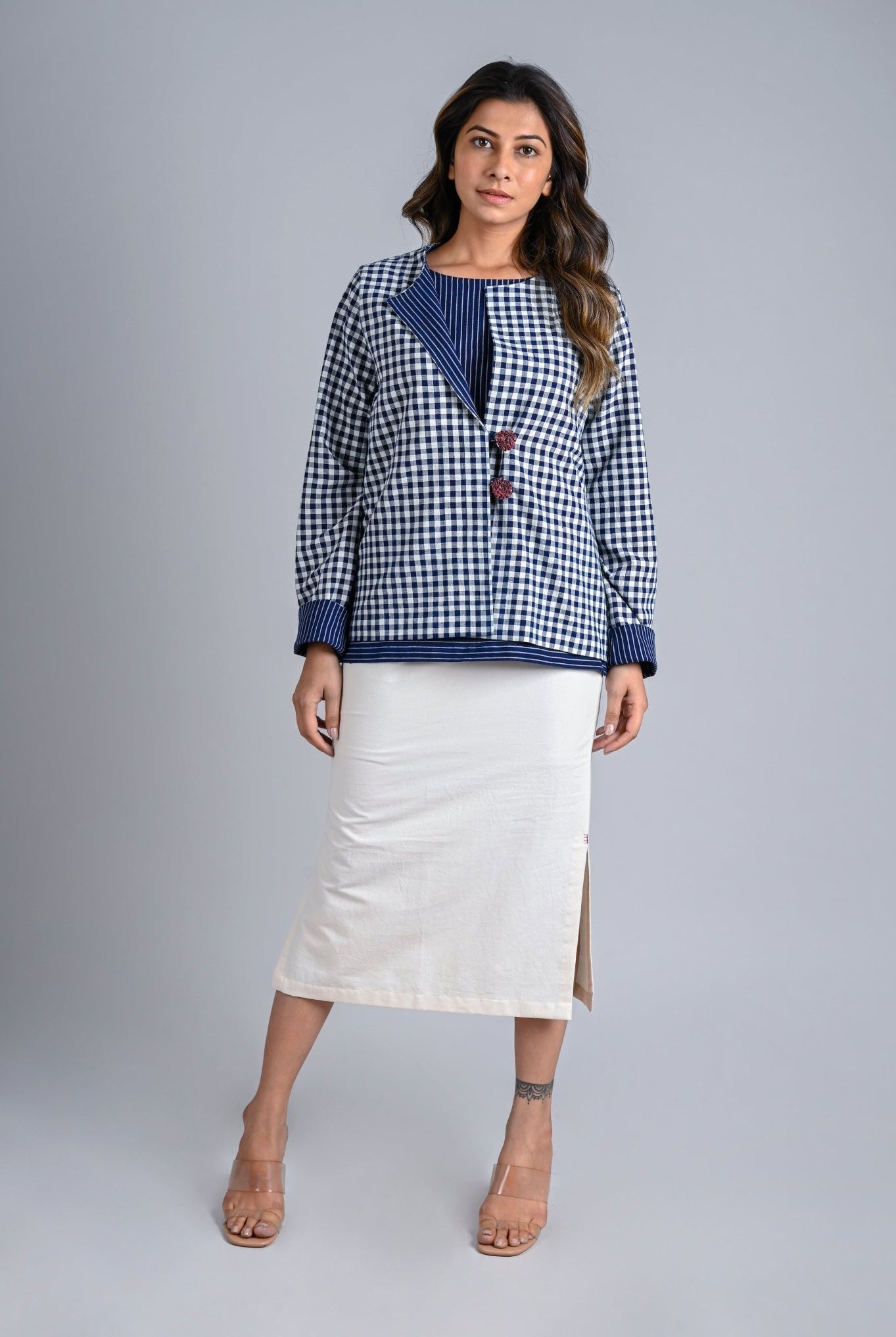 Short Fold Up Sleeve Jacket - CiceroniJacketsRang by Rajvi