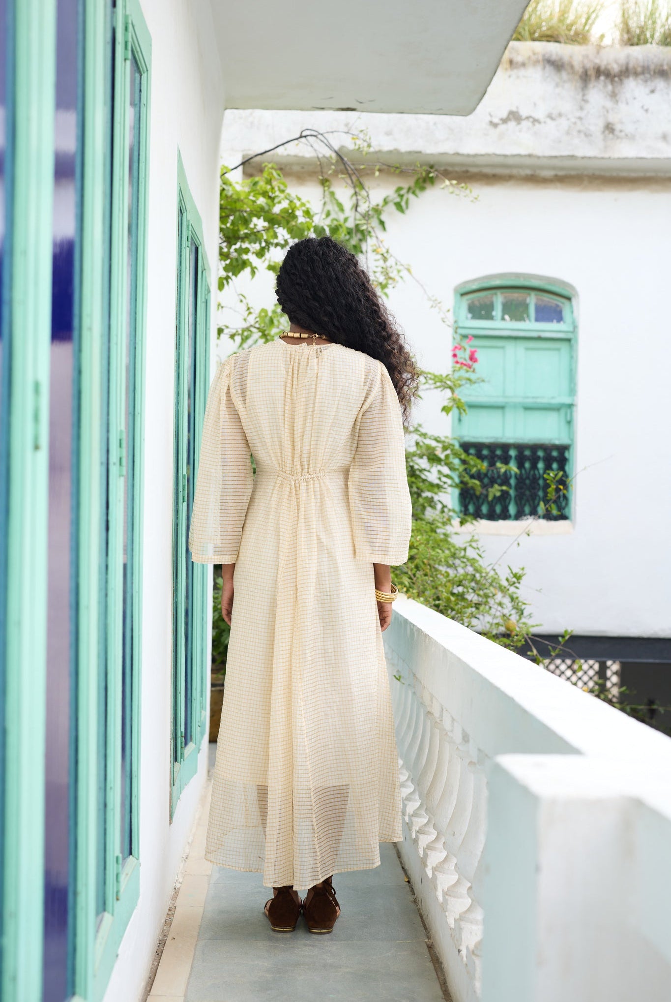 Shringara Gold - Cream White - CiceroniDressesRAAS Life