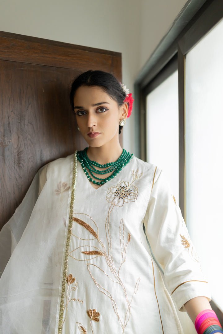 Shwetara Kurta Set with Dupatta - CiceroniKurta Set, Festive WearSilai Studio
