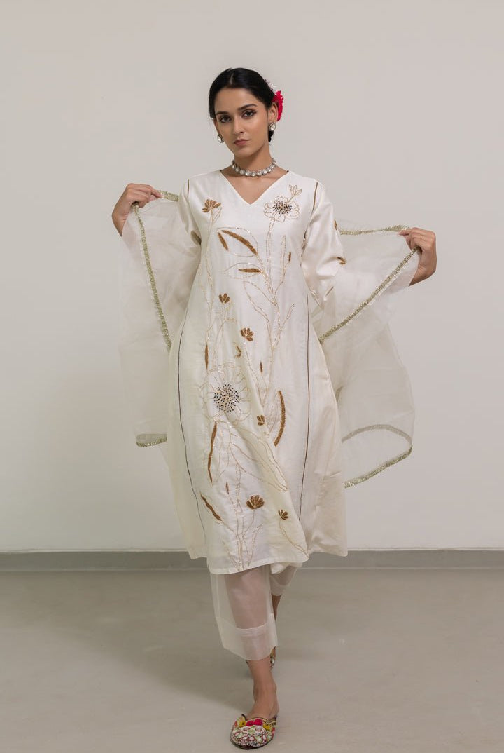 Shwetara Kurta Set with Dupatta - CiceroniKurta Set, Festive WearSilai Studio