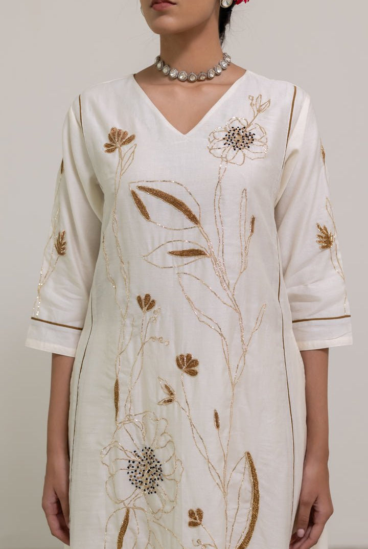 Shwetara Kurta Set with Dupatta - CiceroniKurta Set, Festive WearSilai Studio