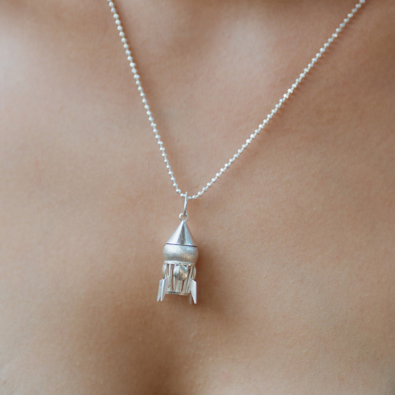 Silver Ball Rocket - CiceroniNeckpieceBaka