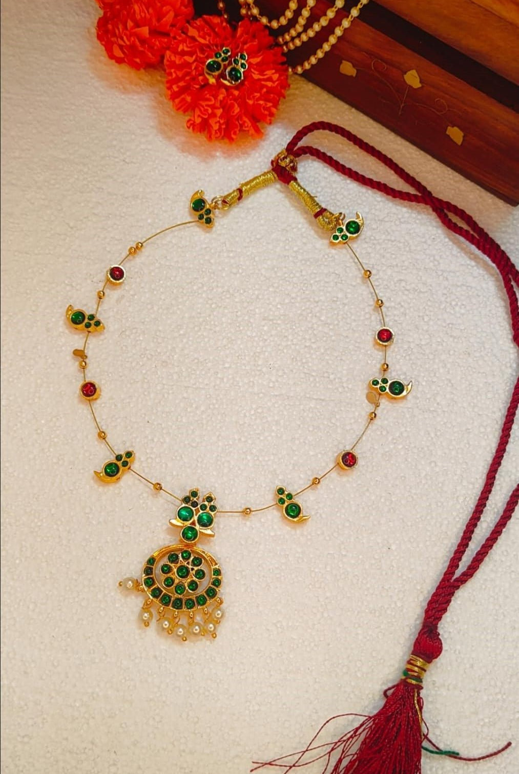 Single Layered Green Kemp Maanga and Red Stone Necklace - CiceroniNecklace SetAarika