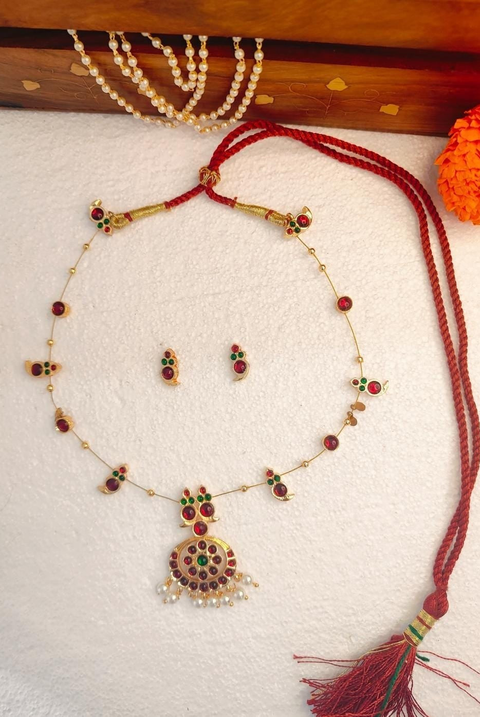 Single Layered Red Kemp Maanga Necklace - CiceroniNecklace SetAarika