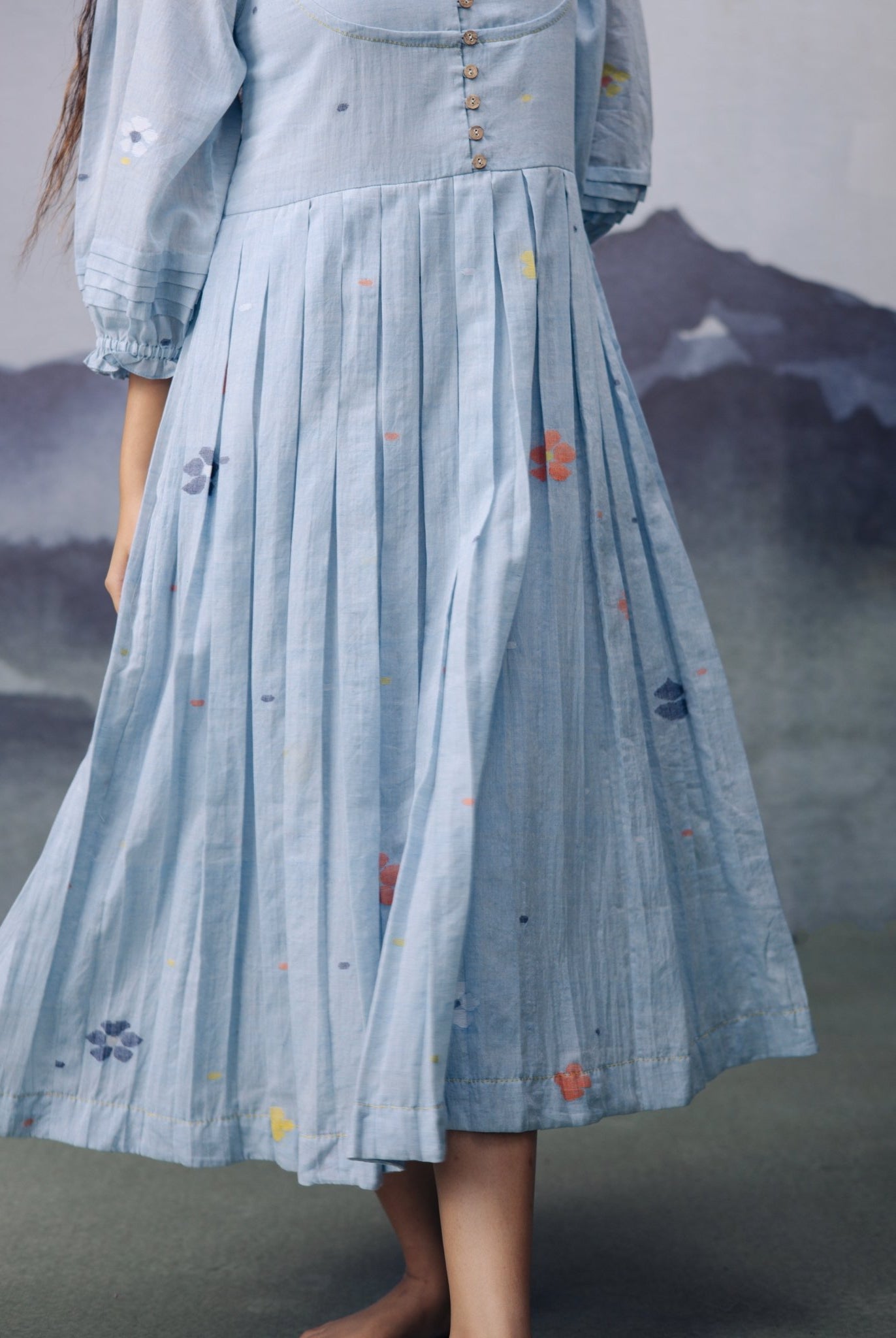 Sky Daisy Desire Box Pleat Dress - CiceroniDressesGulmohar Calcutta
