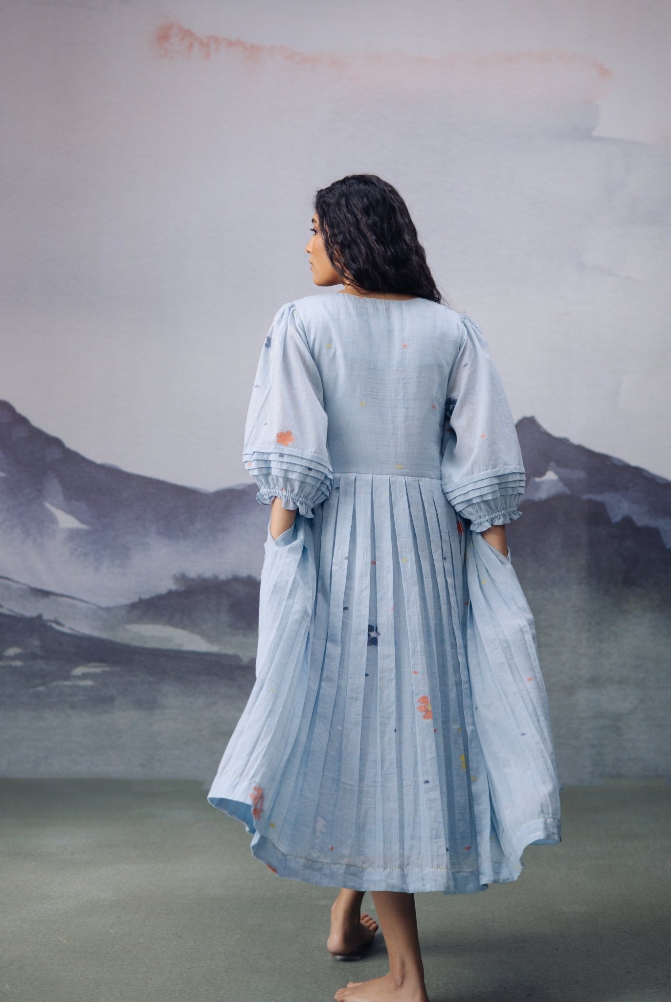 Sky Daisy Desire Box Pleat Dress - CiceroniDressesGulmohar Calcutta