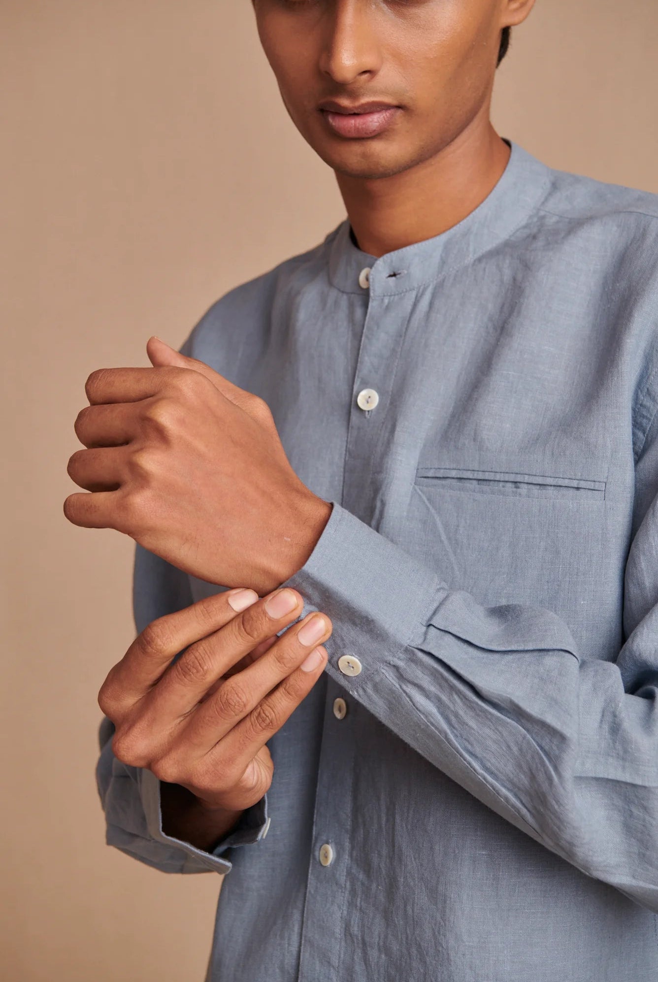 Sky Linen Men's Band Collar Shirt - Slim Fit - CiceroniShirtSaphed