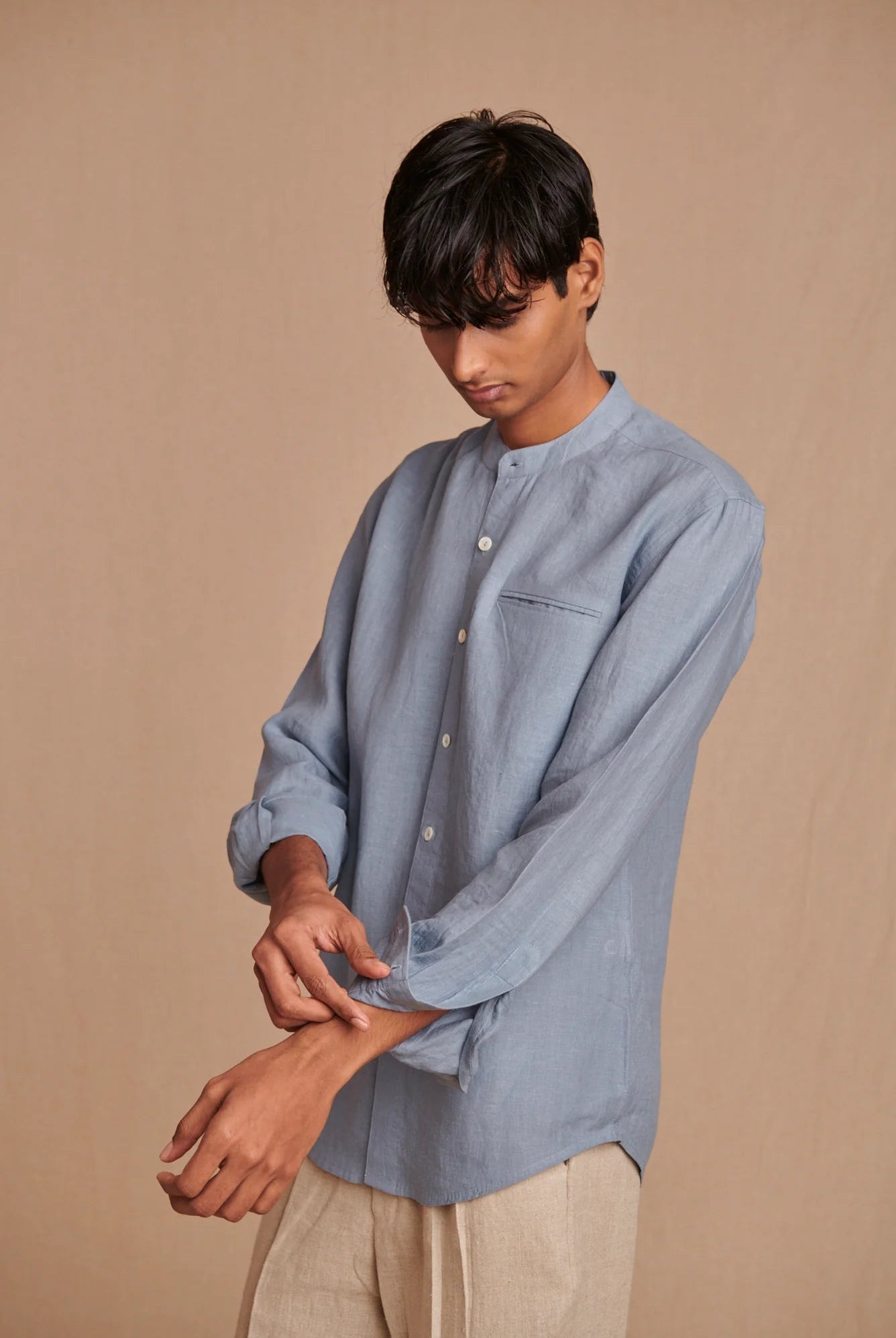 Sky Linen Men's Band Collar Shirt - Slim Fit - CiceroniShirtSaphed