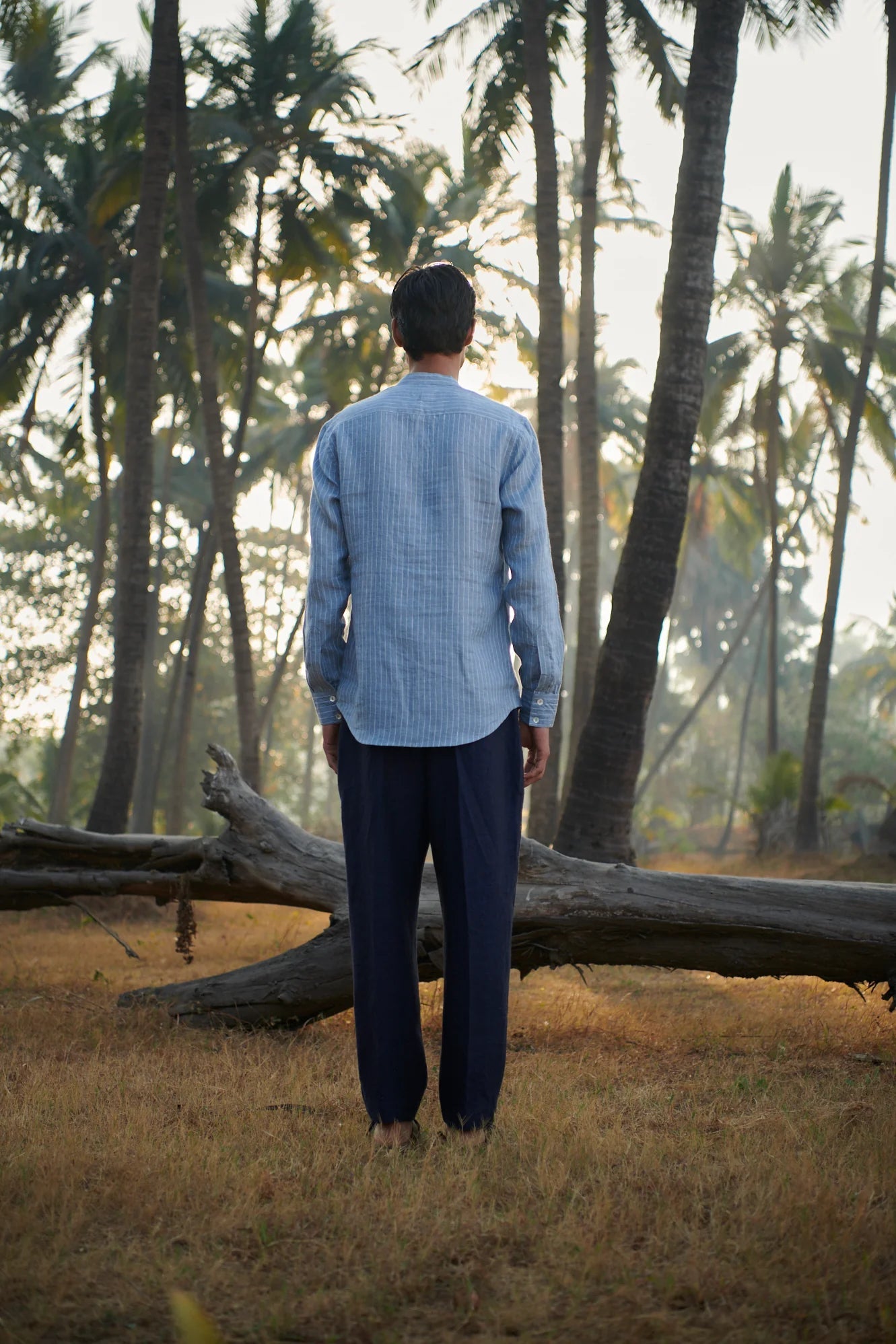 Sky Pinstripe Linen Men's Band Collar Shirt - Slim Fit - CiceroniShirtSaphed