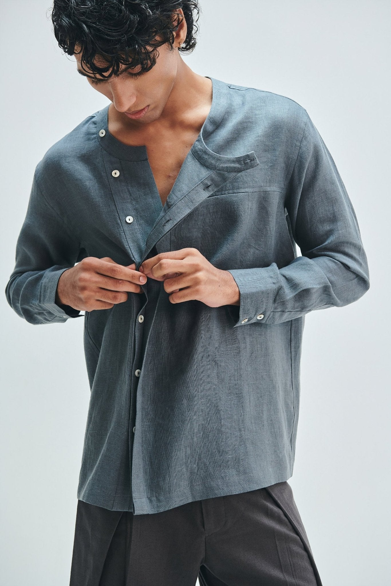 Slate Linen Men's Side Placket Shirt - CiceroniShirtSaphed