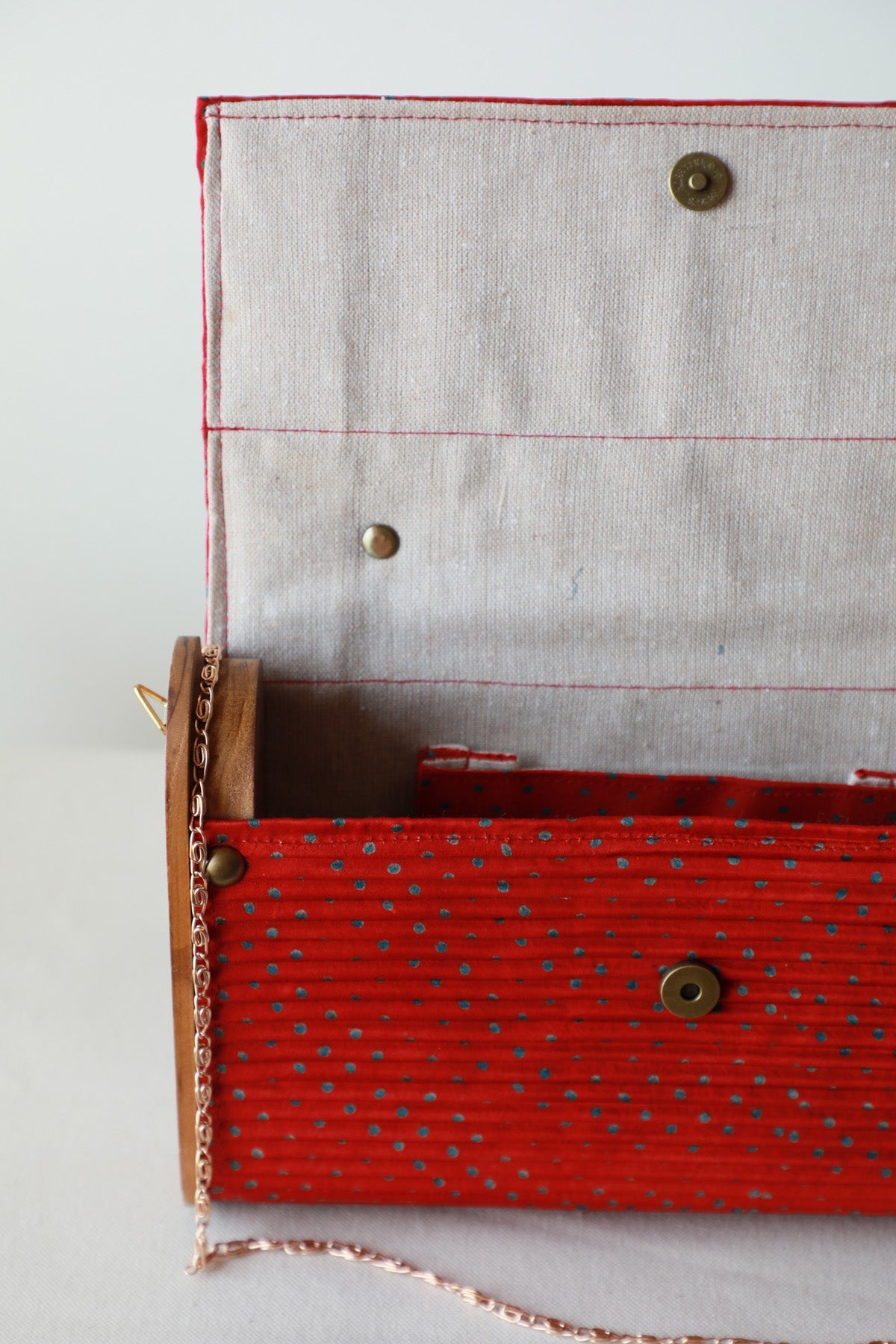 Soie Upcycled Capsule Clutch - CiceroniClutchLukka Chuppi
