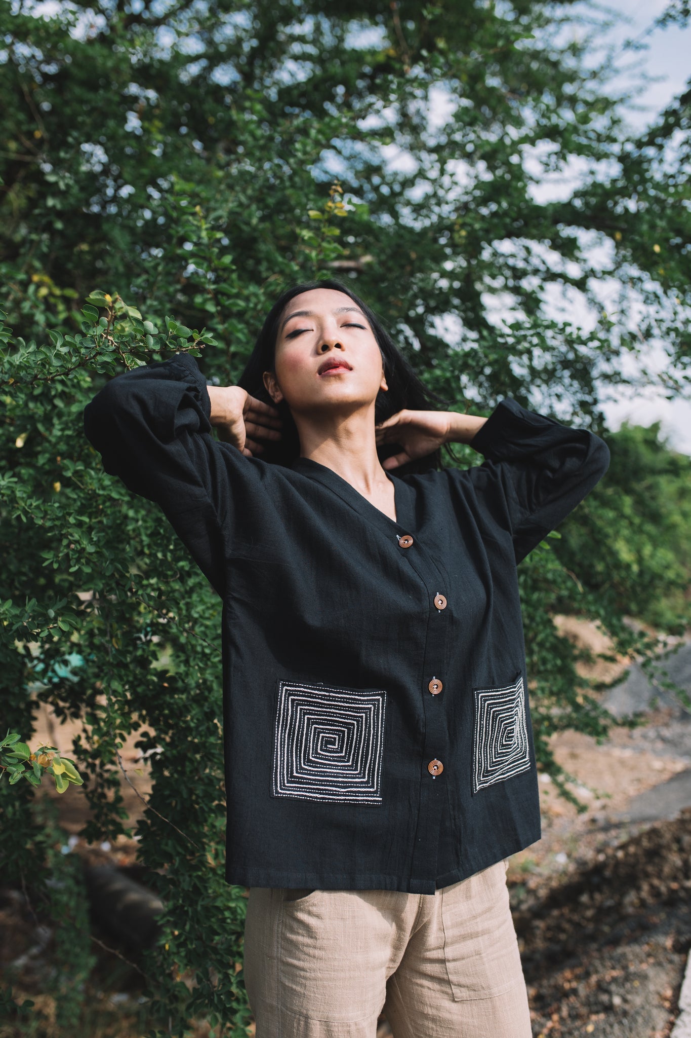 Spiral Pocket Shirt – Black - CiceroniShirtsIra