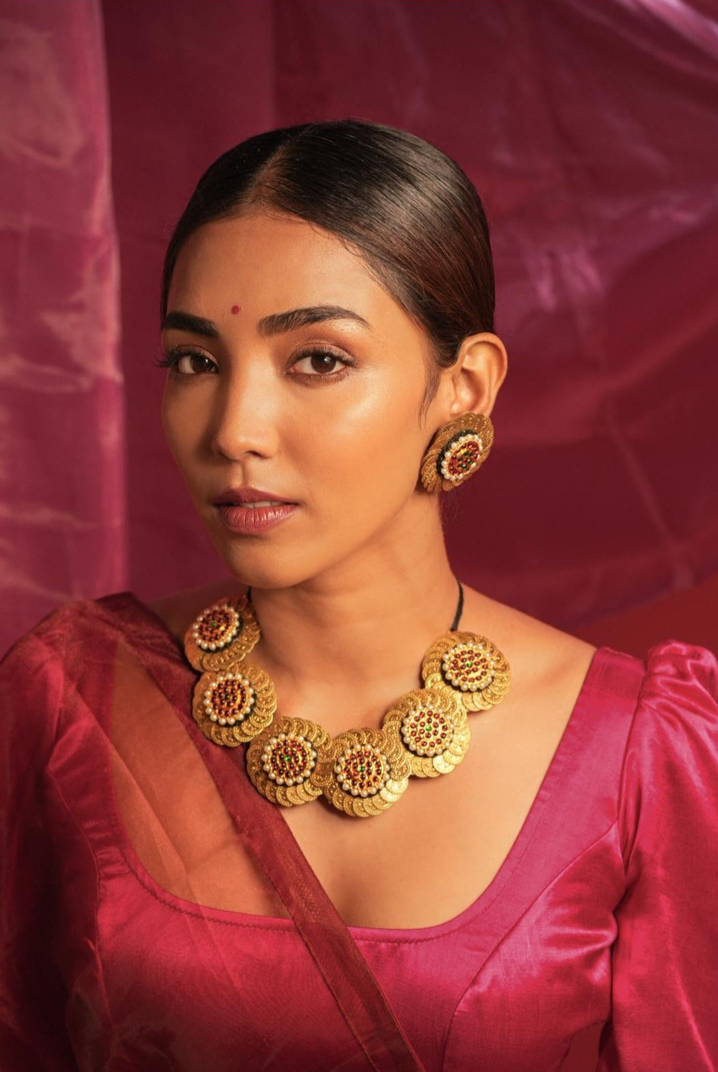 Statement Coined Temple Necklace Round - CiceroniNecklaceAarika