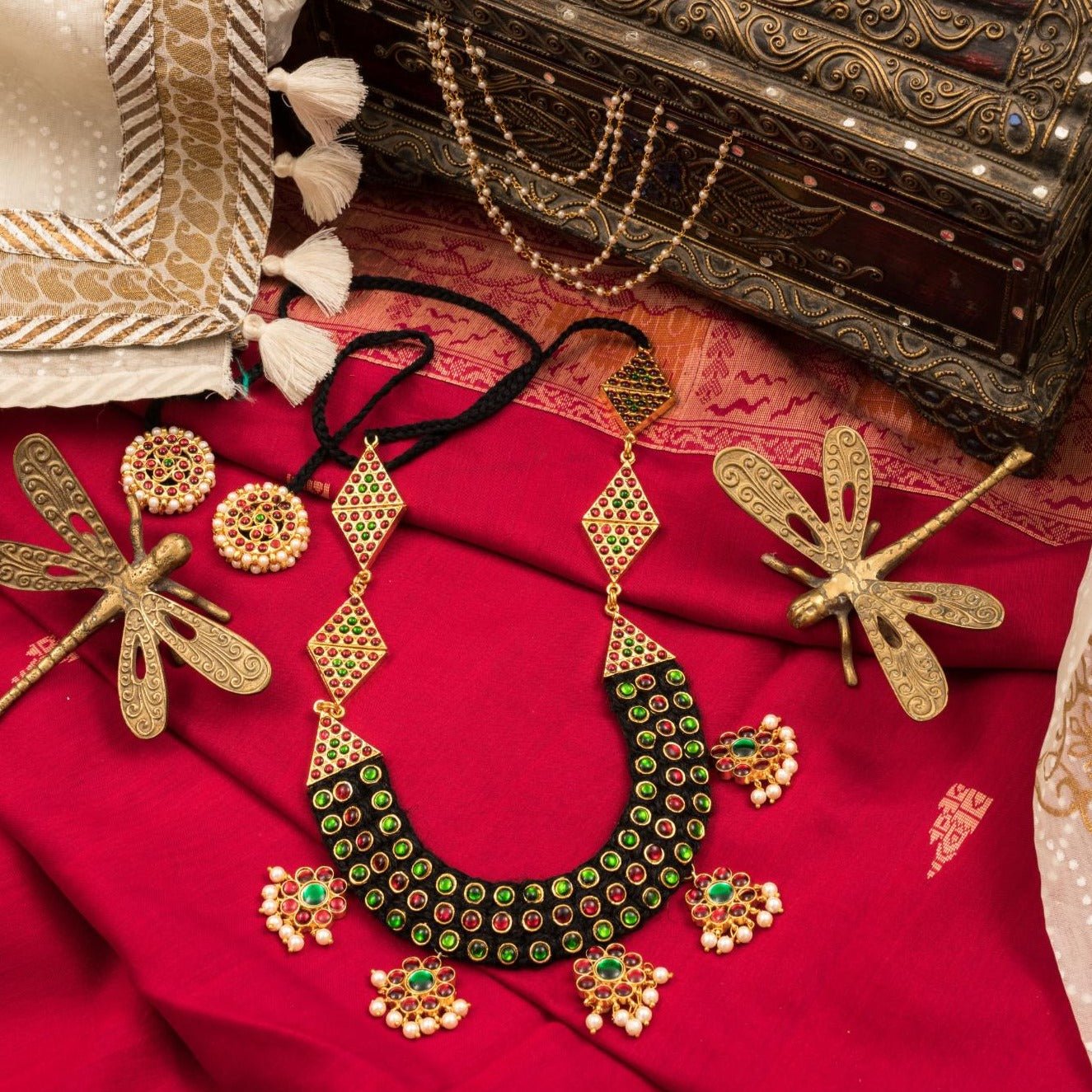 Statement Temple Neckpiece - CiceroniNecklaceAarika