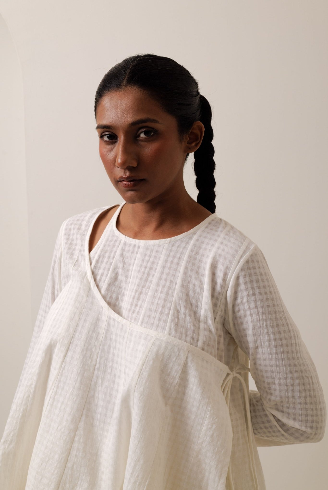 Sthira Set - CiceroniCo - ord SetKajal Agarwal