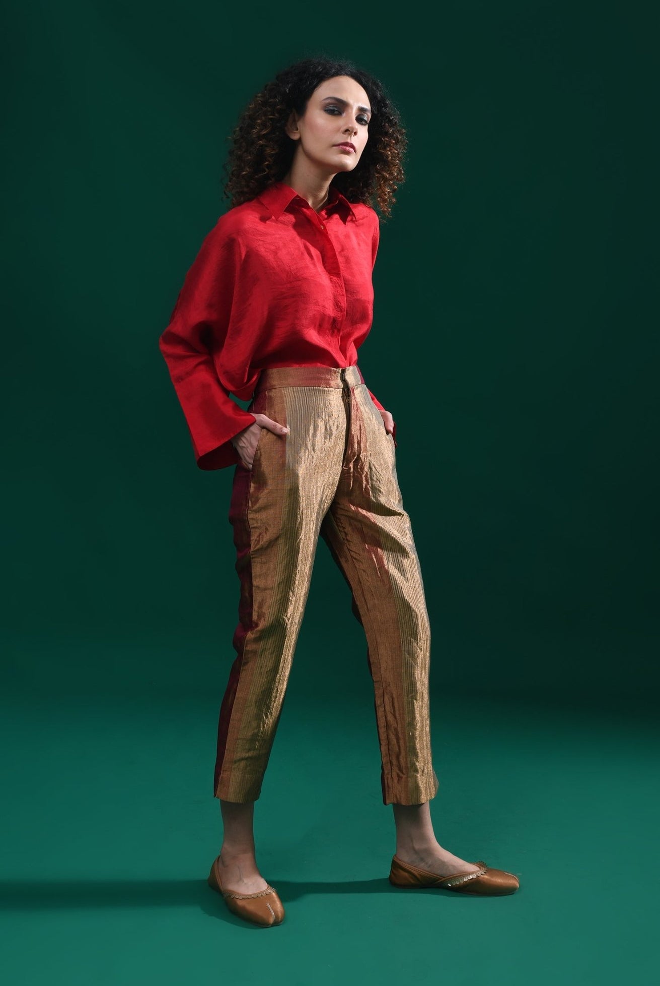 Straight Cut Tissue Trouser - Red & Olive - CiceroniPantsHiranya