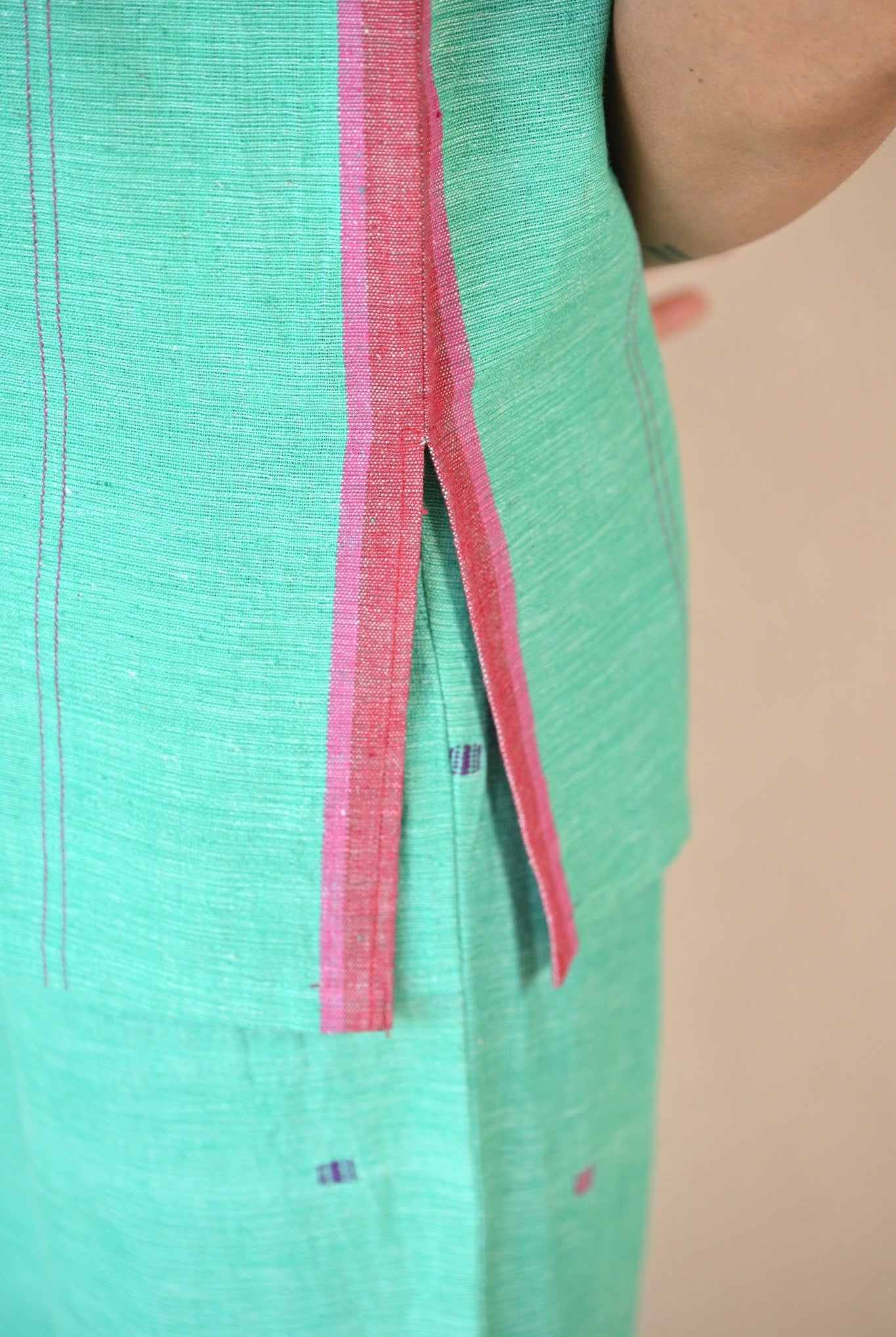 Straight Cut Tunic with Rounded Neckline - Mint Green - CiceroniTunicsRang by Rajvi