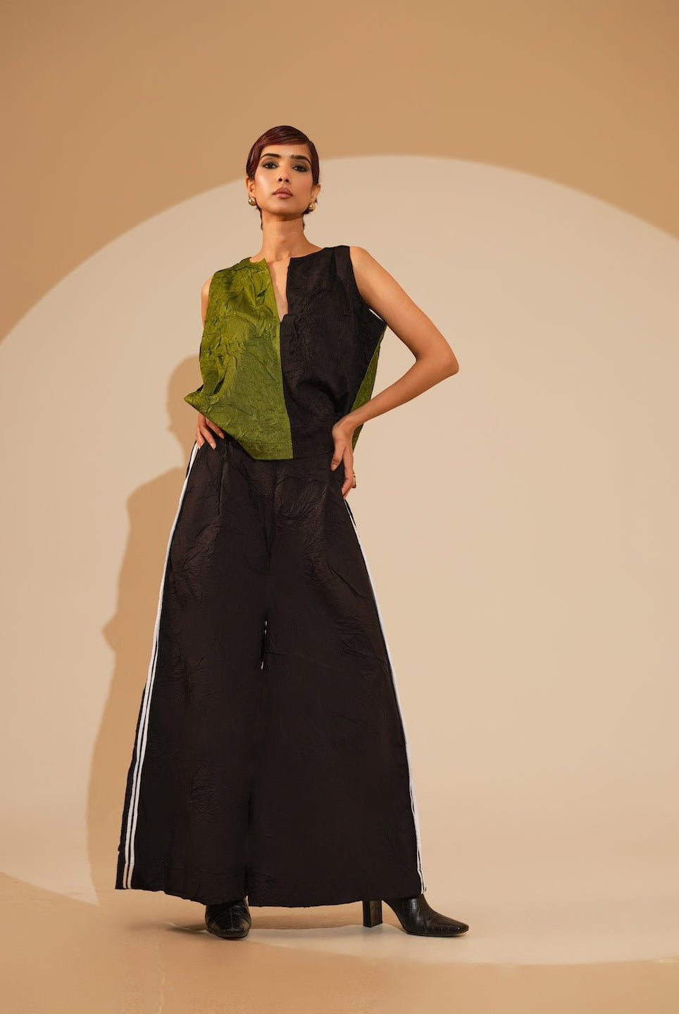 Stream CB Top - Jade and Black - CiceroniTopsStoique