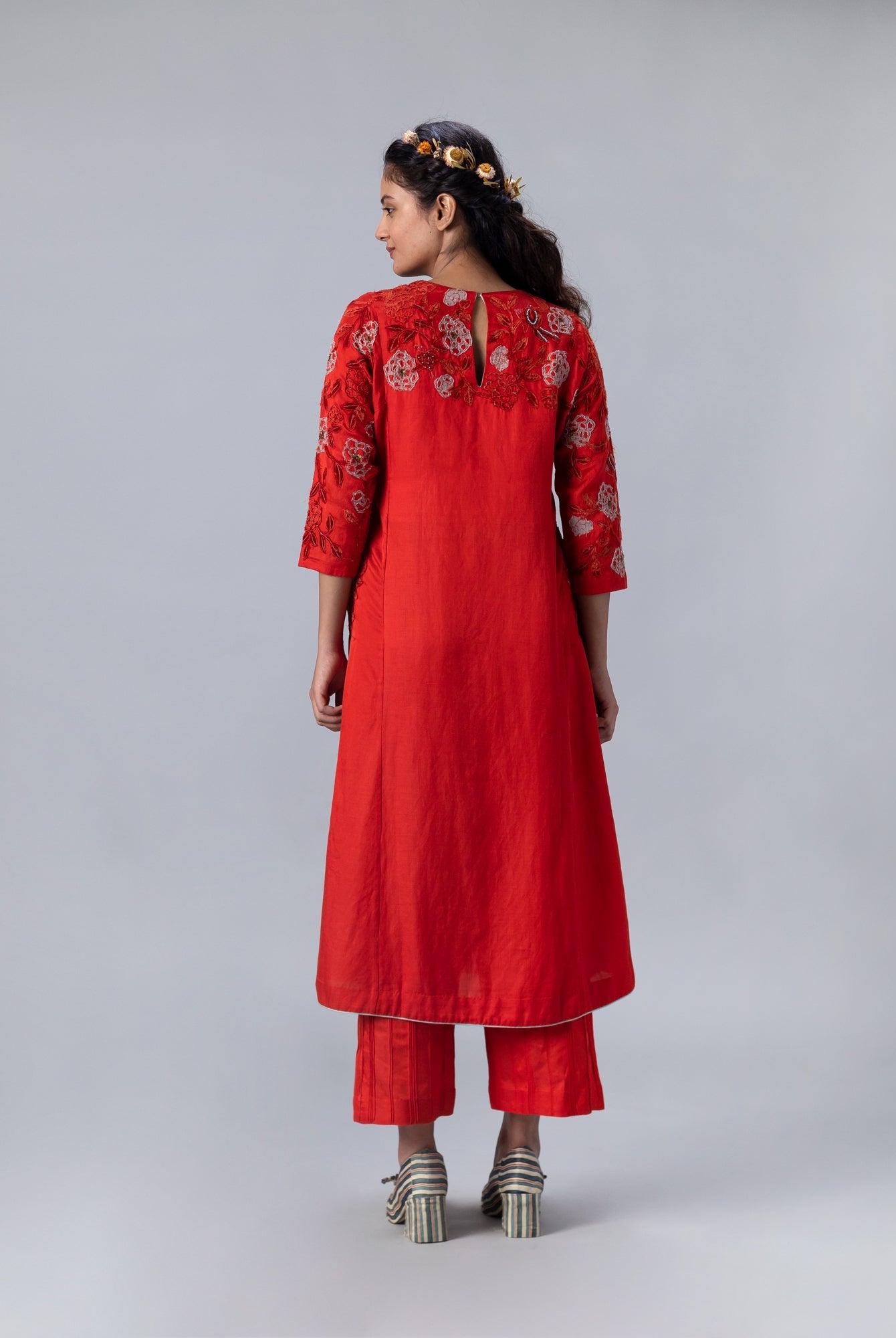 Sudha Red Kurta - CiceroniKurtaShades of India