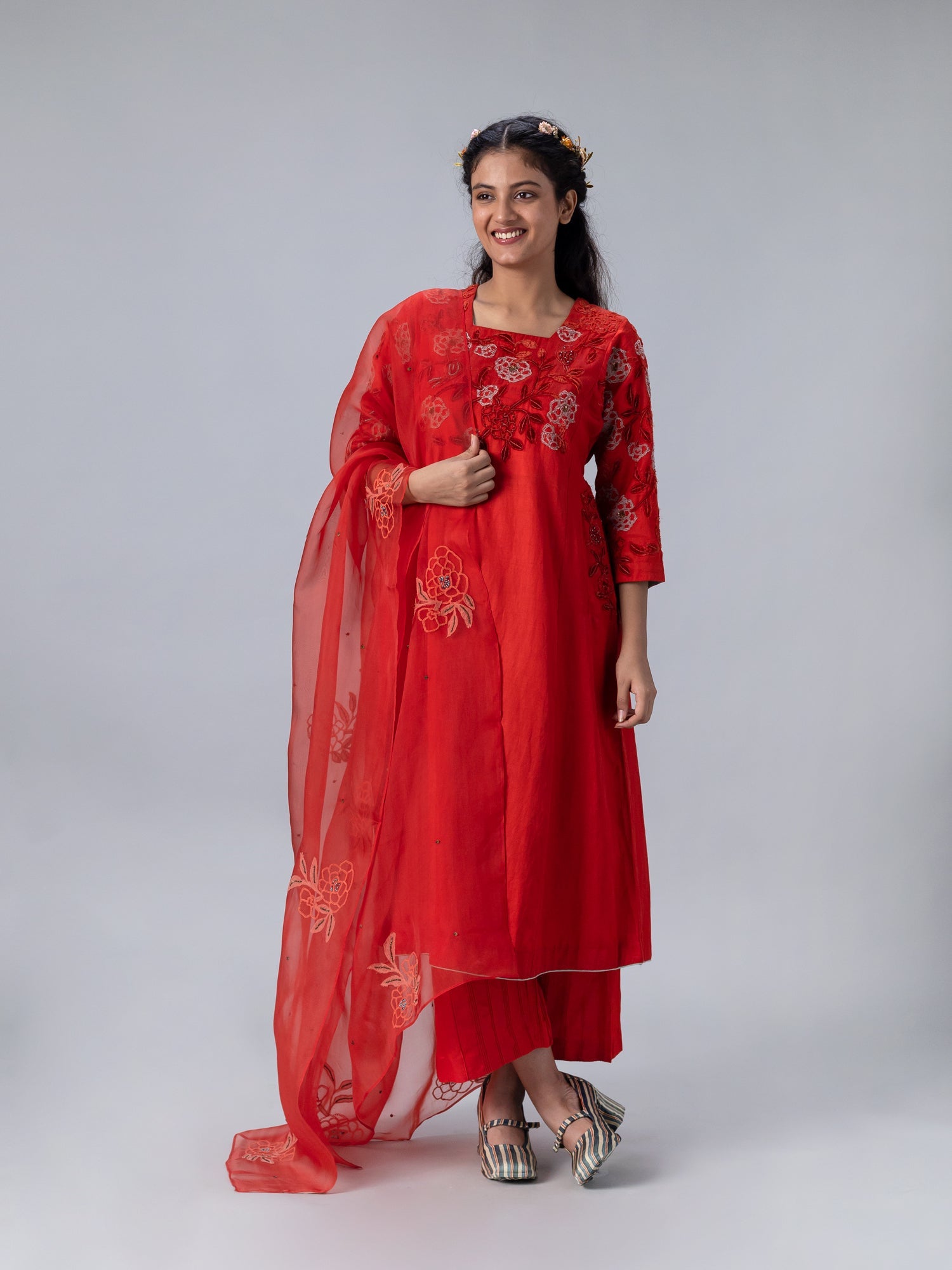 Sudha Red Kurta - CiceroniKurtaShades of India