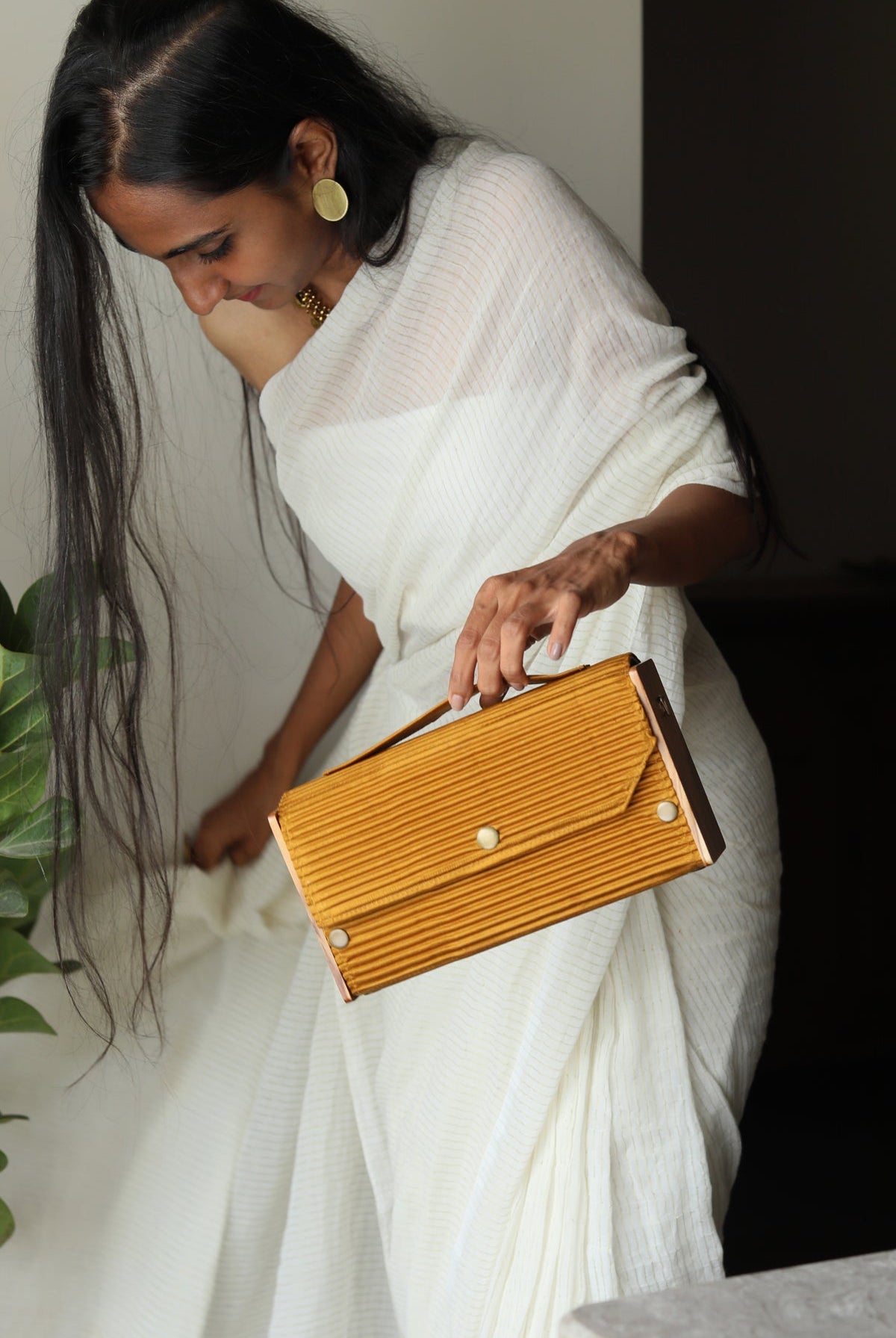 Sudur Box Clutch - Changeable Sleeve - CiceroniClutchLukka Chuppi