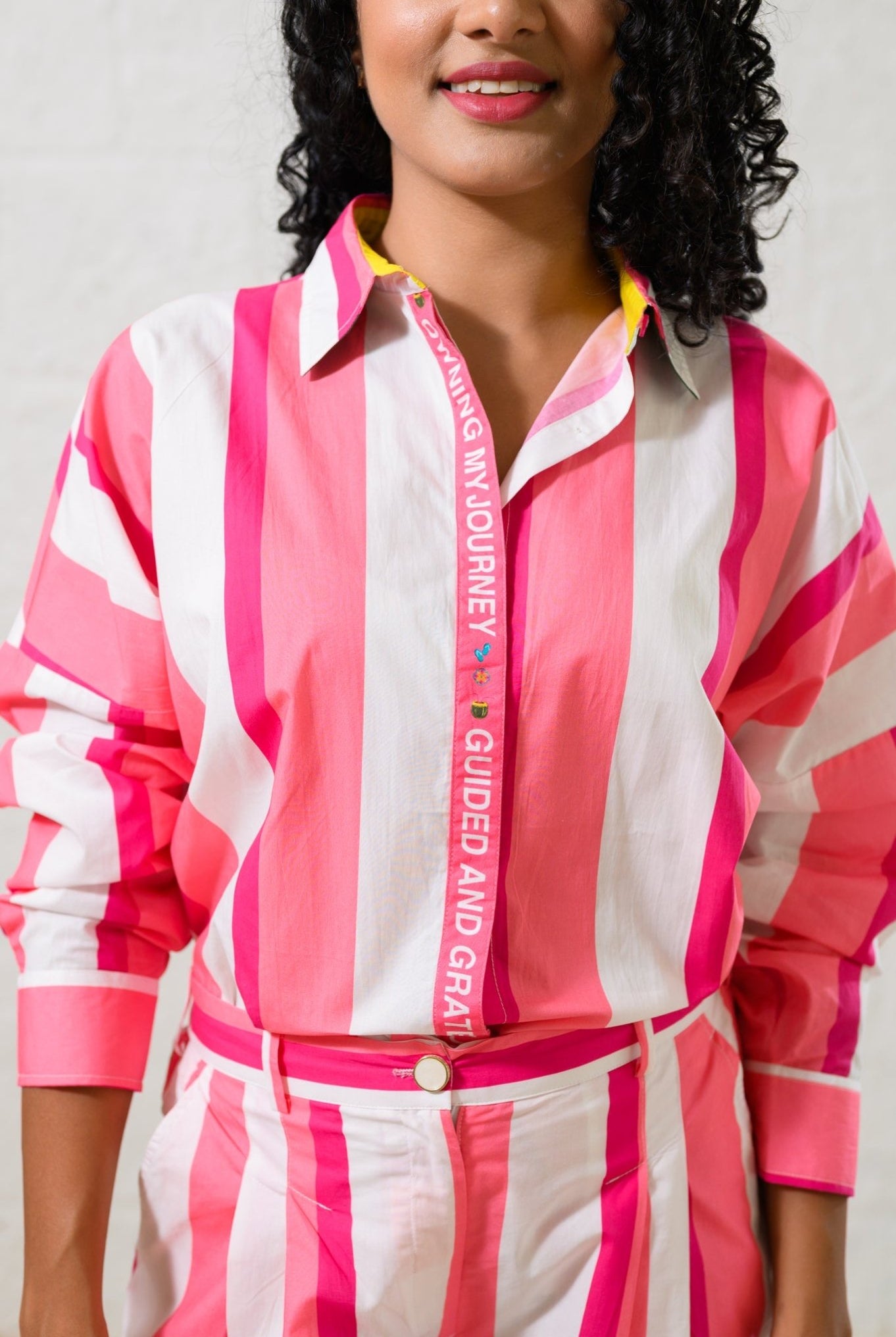 Susegad Listras Rosa - CiceroniCo - ord SetPrachi Kamat