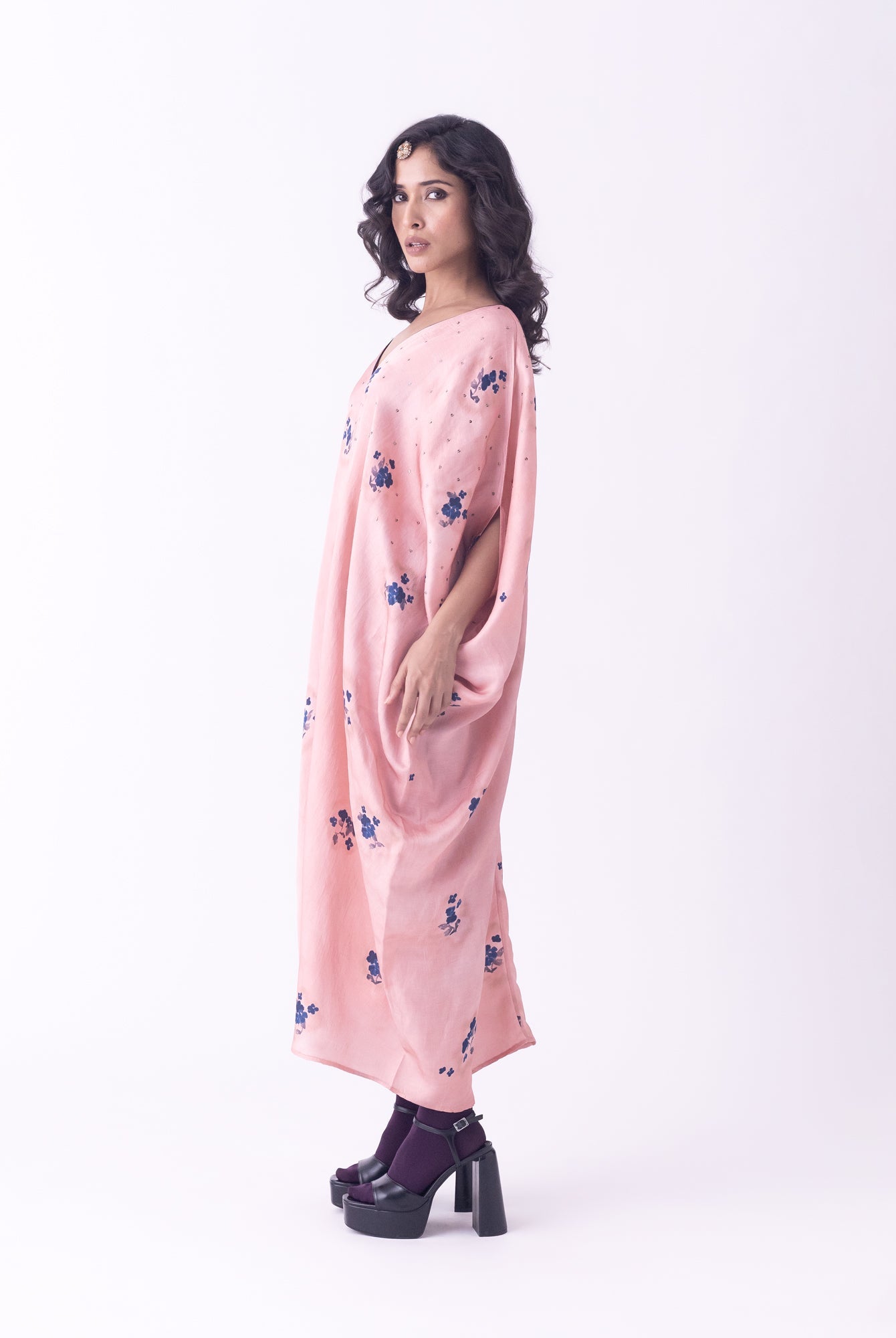Sutri Kaftan - CiceroniKaftanShades of India