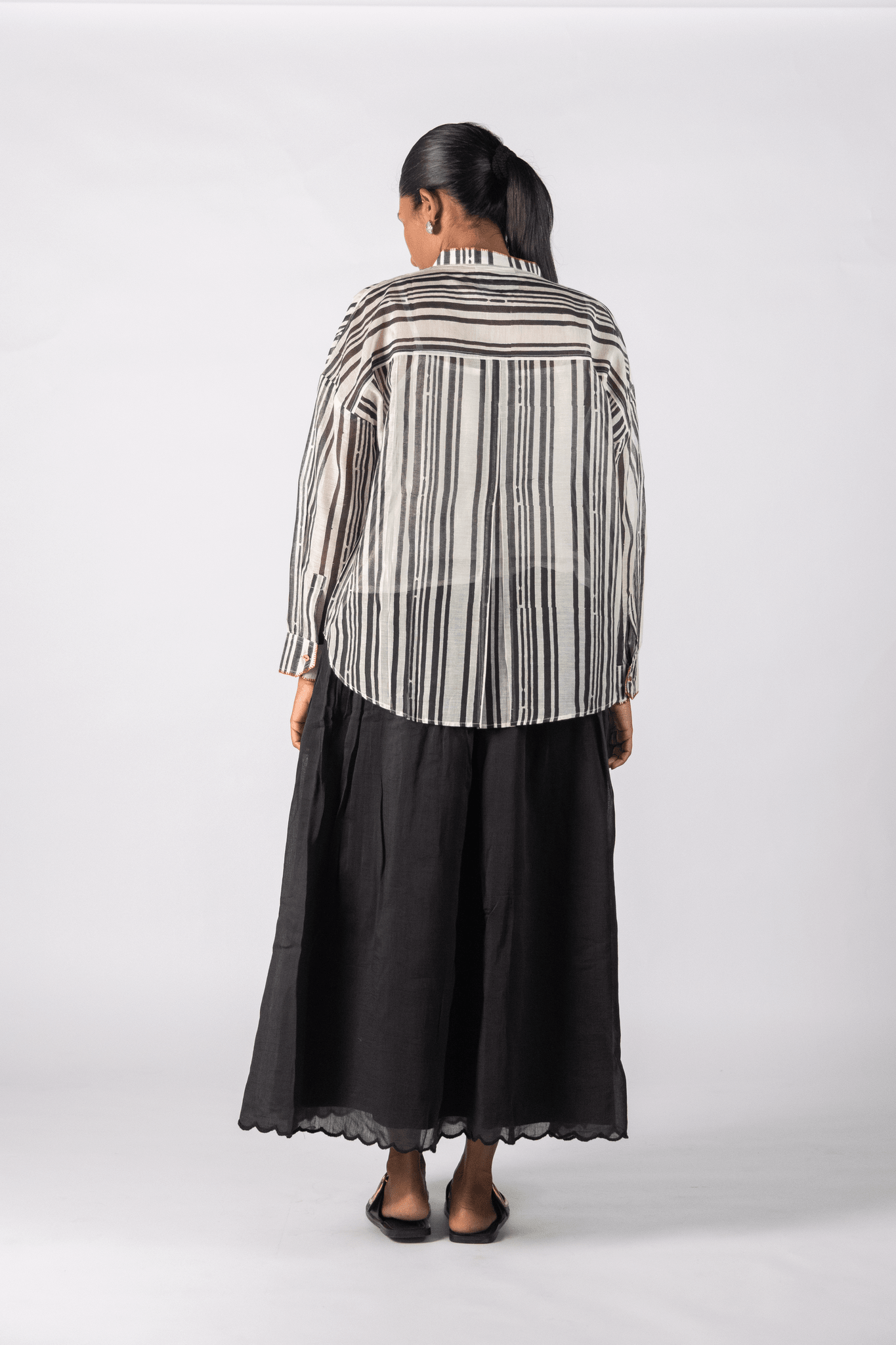 Svar - CiceroniWomen ShirtsRekh