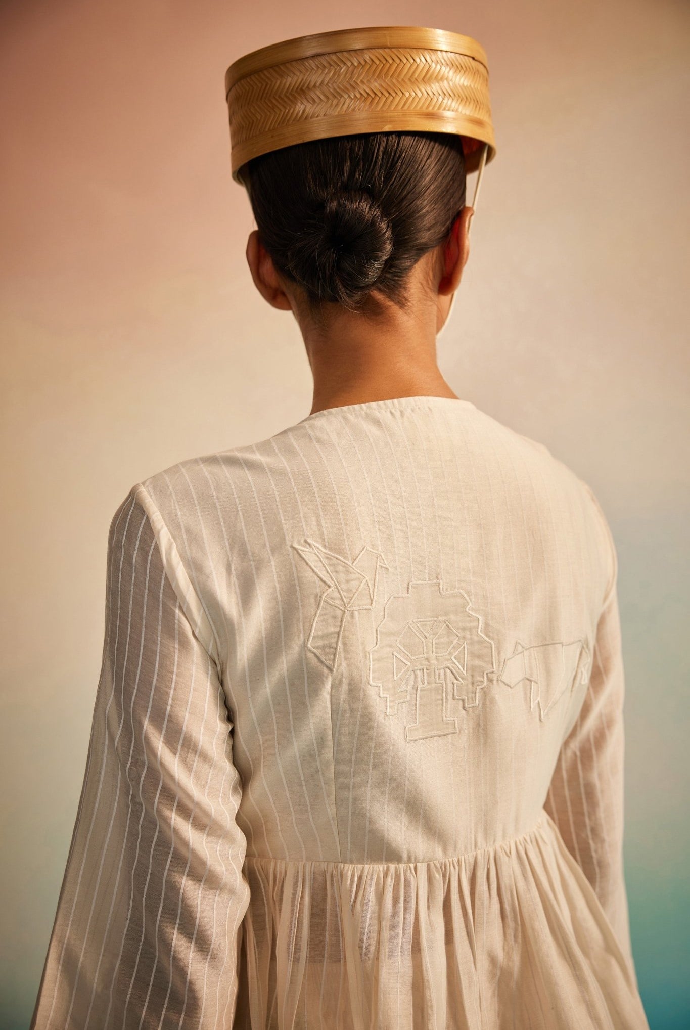 Tabaneru Angrakhi - CiceroniTopsAhmev