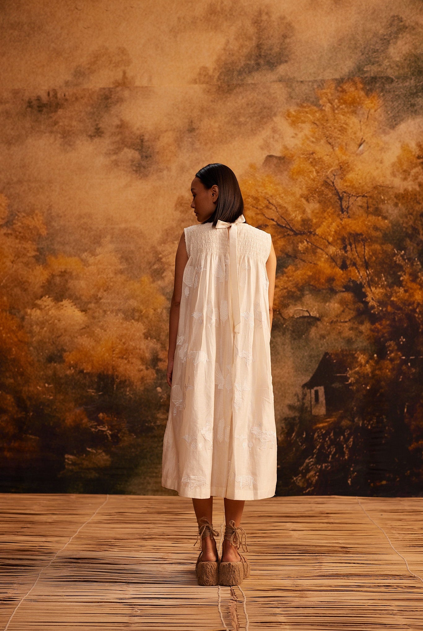 Tani - Ori Appliqué Ruching Dress - CiceroniDressesAhmev