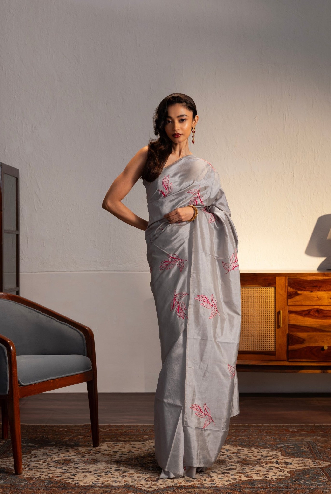 Tarana - Light Grey - CiceroniSareeIra