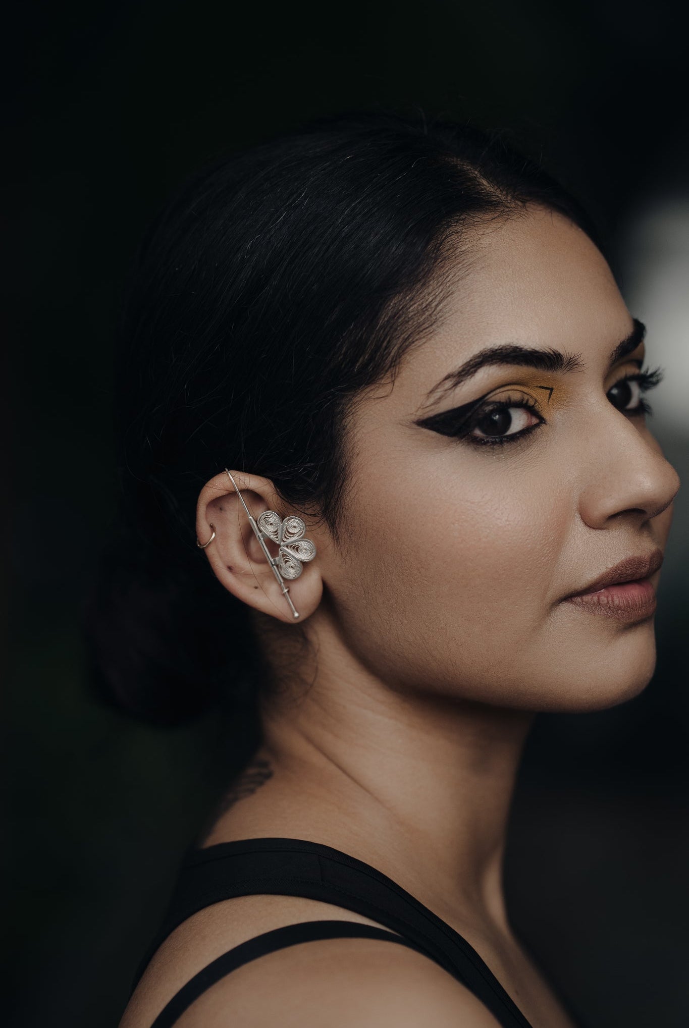 Tarkashi Bold Earcuff - CiceroniEarringsBaka