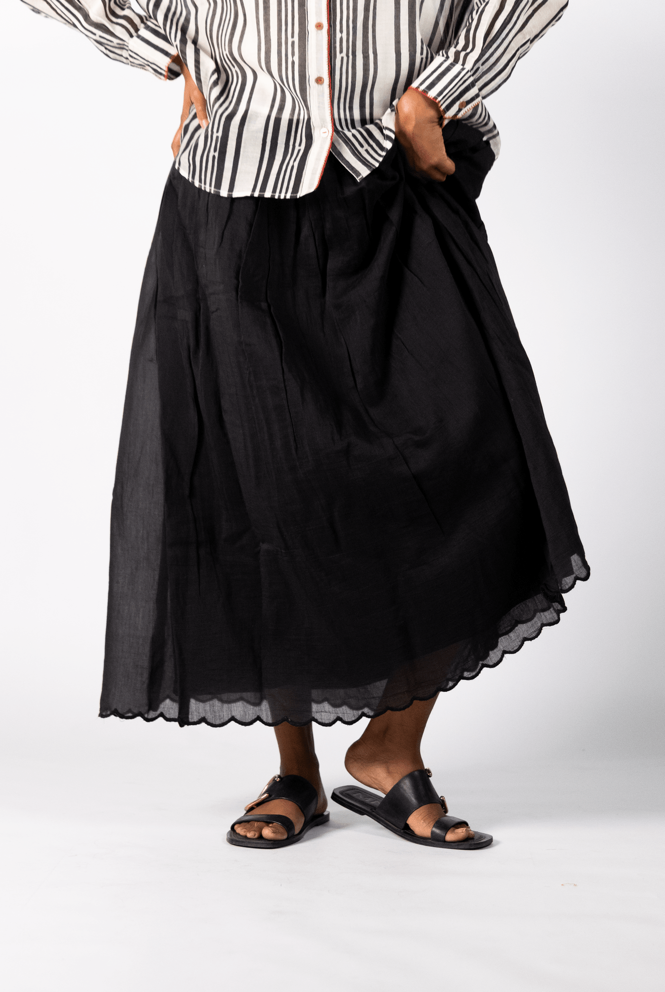 Taru - CiceroniSkirtsRekh