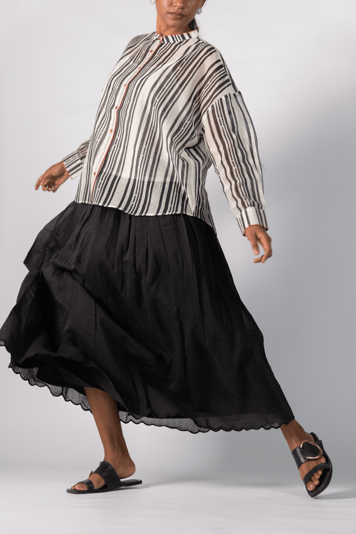 Taru - CiceroniSkirtsRekh