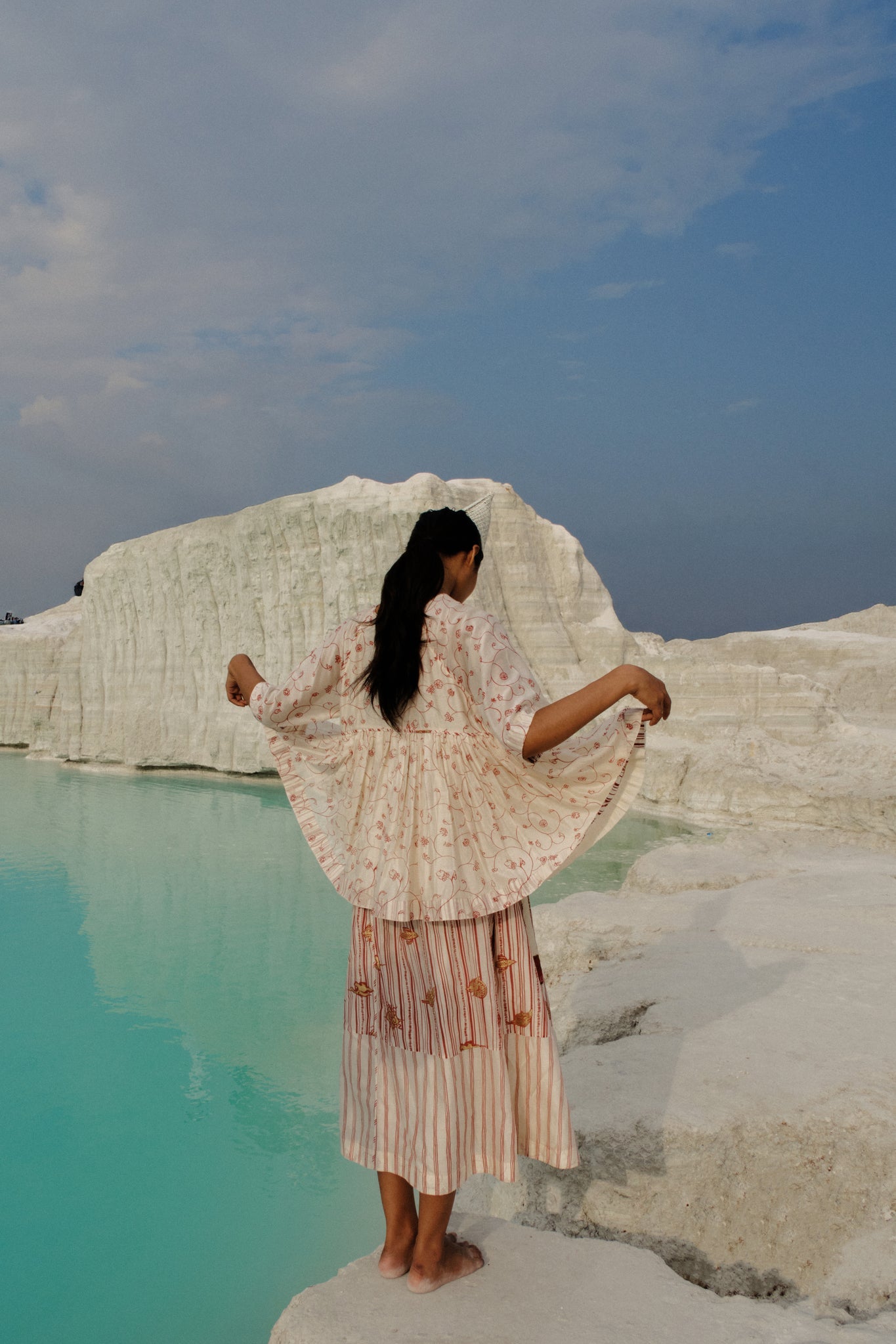 Taya Raglan Top - CiceroniTopsAhmev