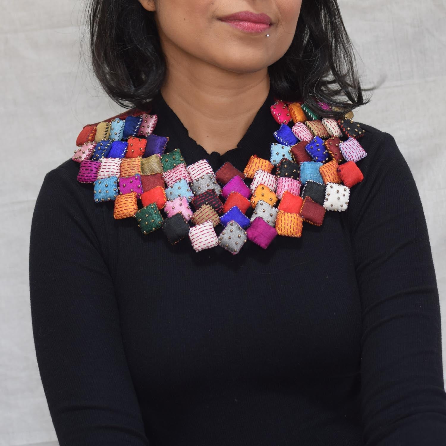Tejaswini neckpiece - CiceroniNecklacePaulami